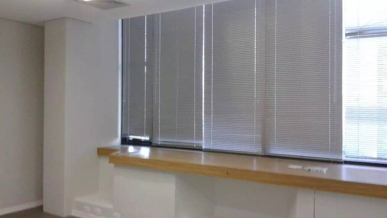 Sala comercial para alugar, 374m² - Cidade Monções,