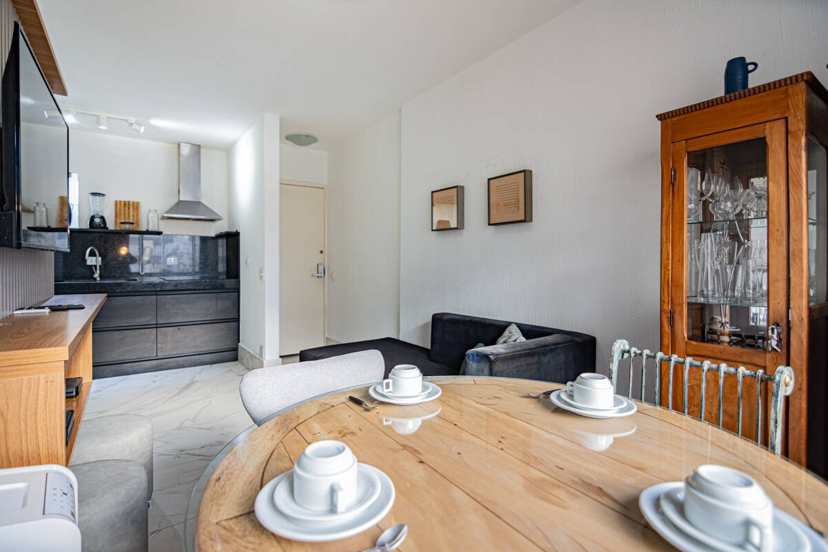 APARTAMENTO P/ LOCAÇÃO , JD. PAULISTA , 2 DORMS(1 SUITE) ,MOBILIADO ,60M2 - M Baroni Prime