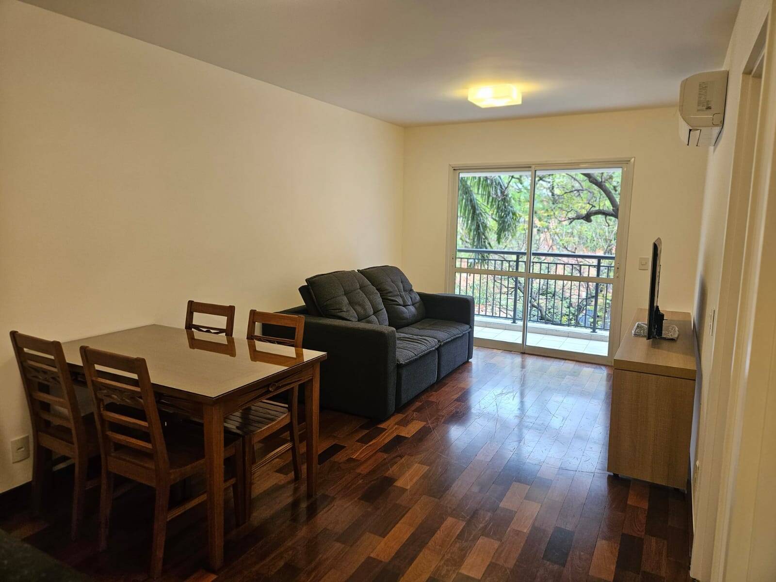  - APARTAMENTO P/ LOCAÇÃO  JD.LEONOR,MOBILIADO ,1 DORM (1 SUITE),  1VAGA, 59M2