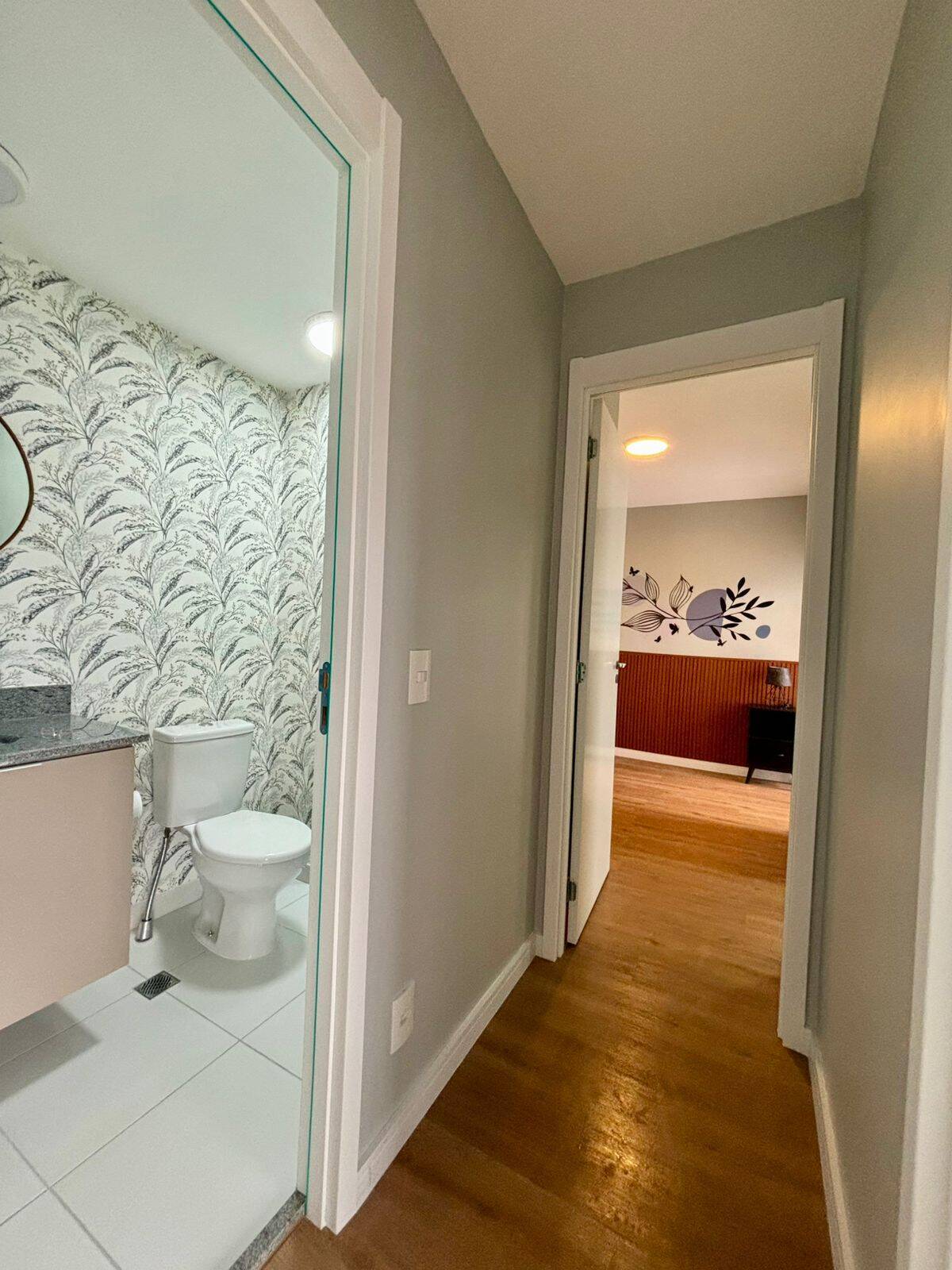  - Apartamento novíssimo próximo metrô Santos imigrantes