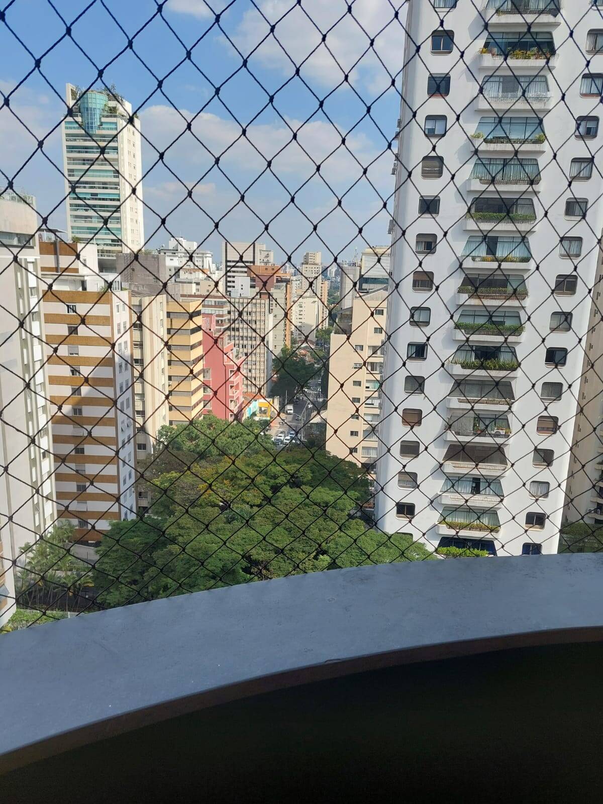 Ótimo Apartamento na Alameda Campinas 2 dormitórios 1 suíte com 2 vagas - M Baroni Prime