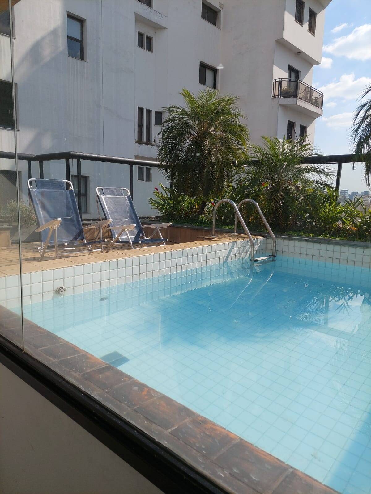  - Ótimo Apartamento na Alameda Campinas 2 dormitórios 1 suíte com 2 vagas