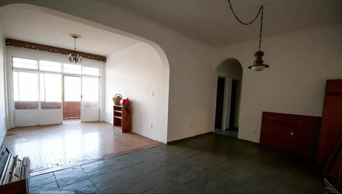 Apartamento à venda com 3 quartos, 138m² - Bela Vista,