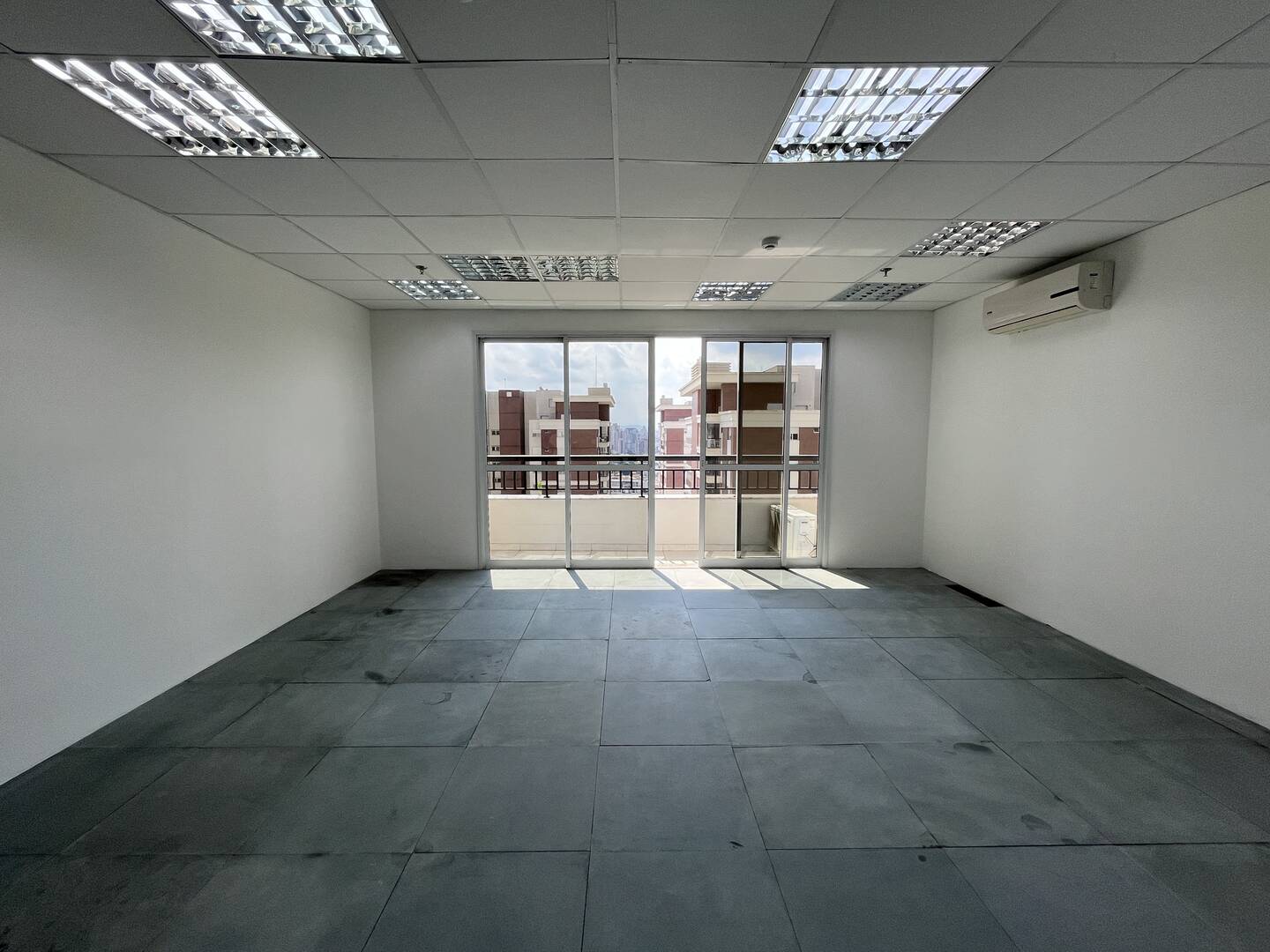 Sala comercial para alugar, 48m² - água Branca,