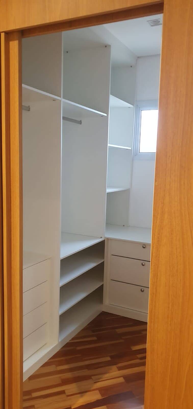 Casa à venda com 4 quartos, 180m² - Vila São Silvestre,