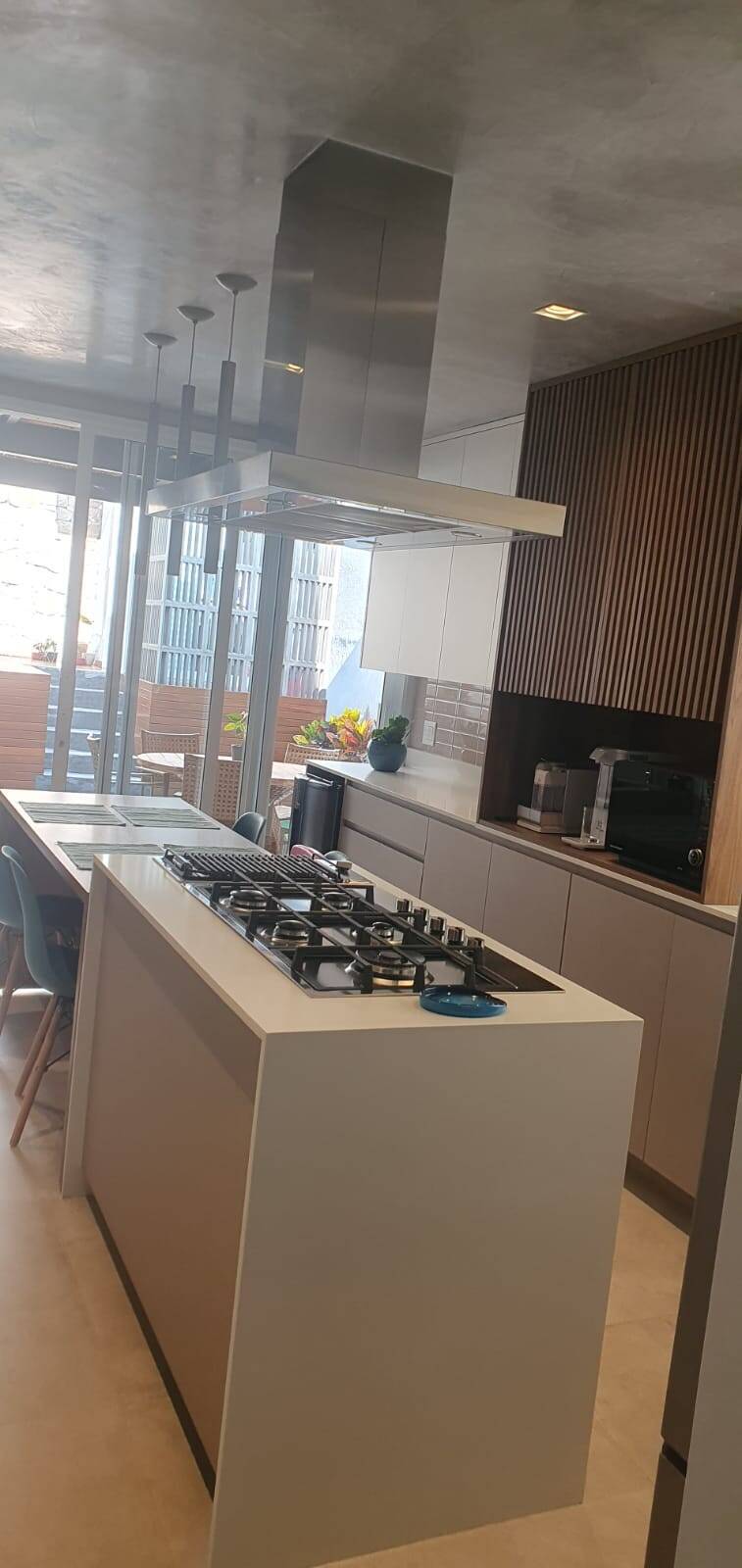 Casa à venda com 4 quartos, 180m² - Vila São Silvestre,