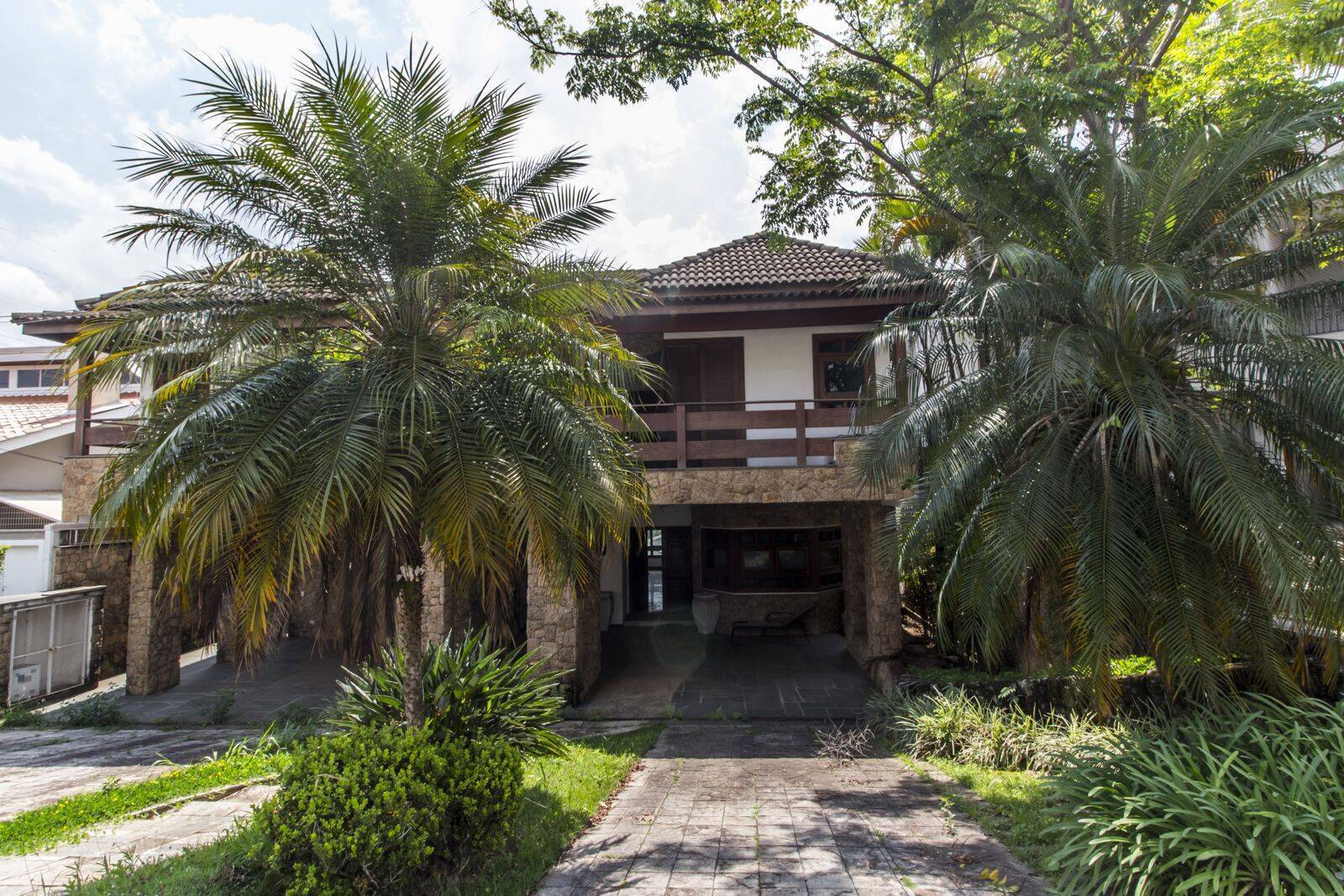 Casa à venda com 4 quartos, 634m² - Alphaville,