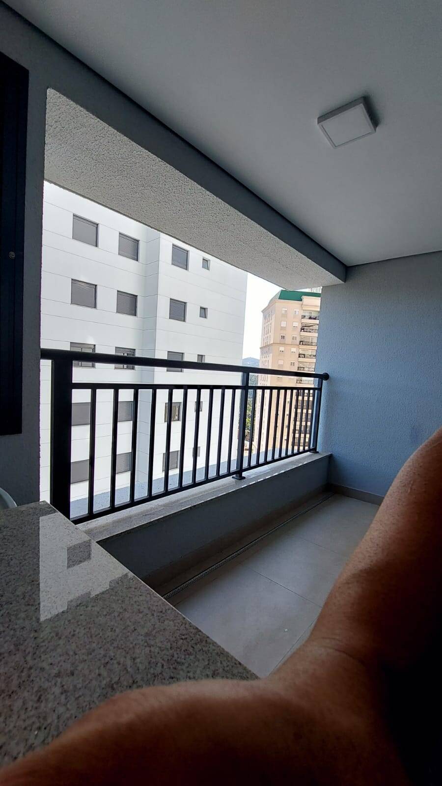 Apartamento à venda com 2 quartos, 70m² - Alphaville Empresarial,