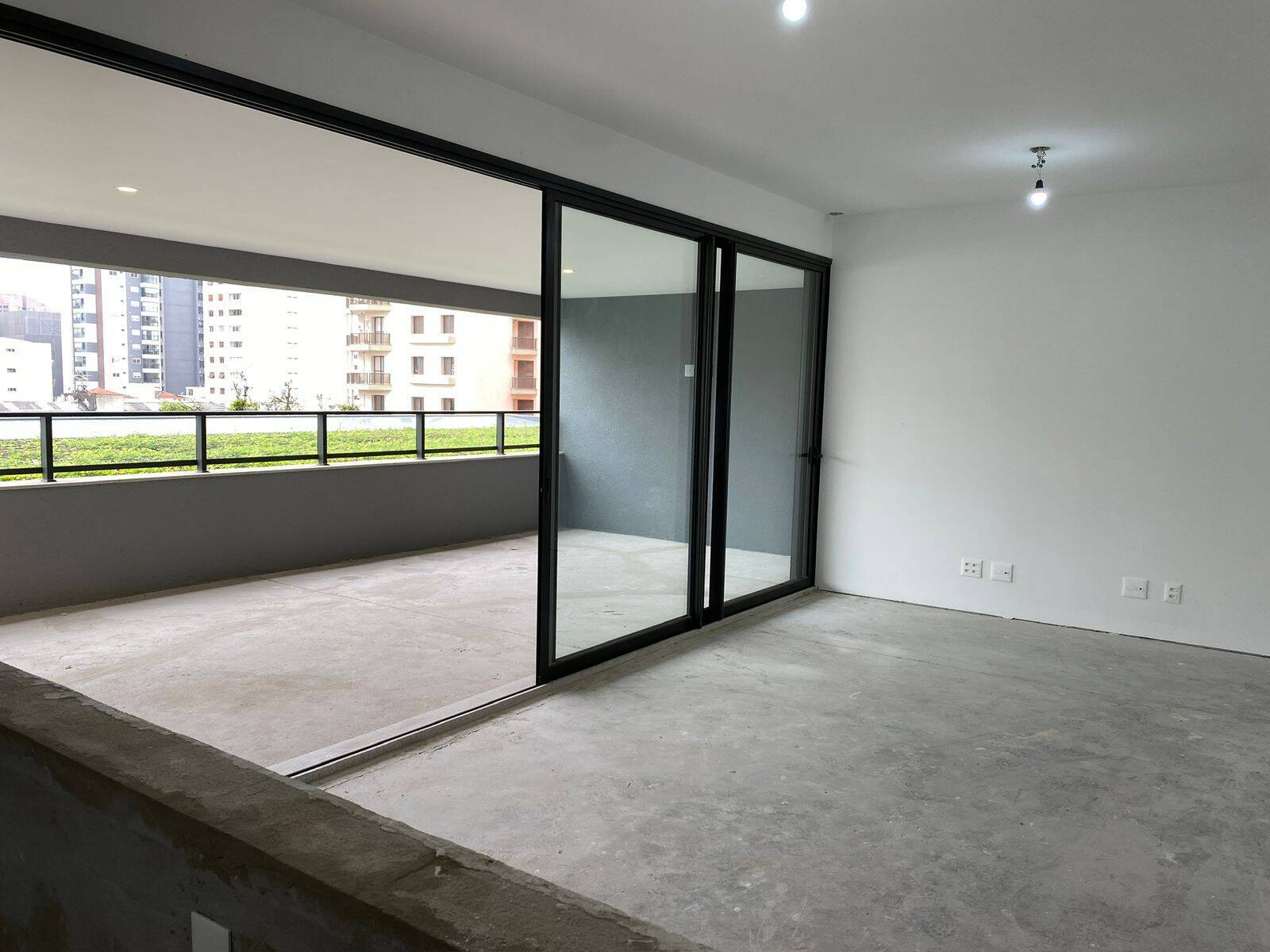 Apartamento à venda com 4 quartos, 190m² - Perdizes,