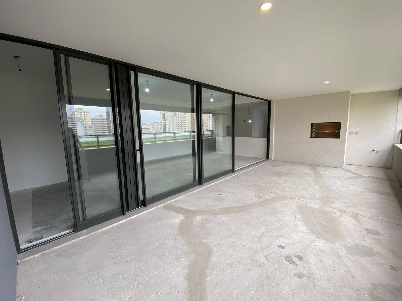 Apartamento à venda com 4 quartos, 190m² - Perdizes,