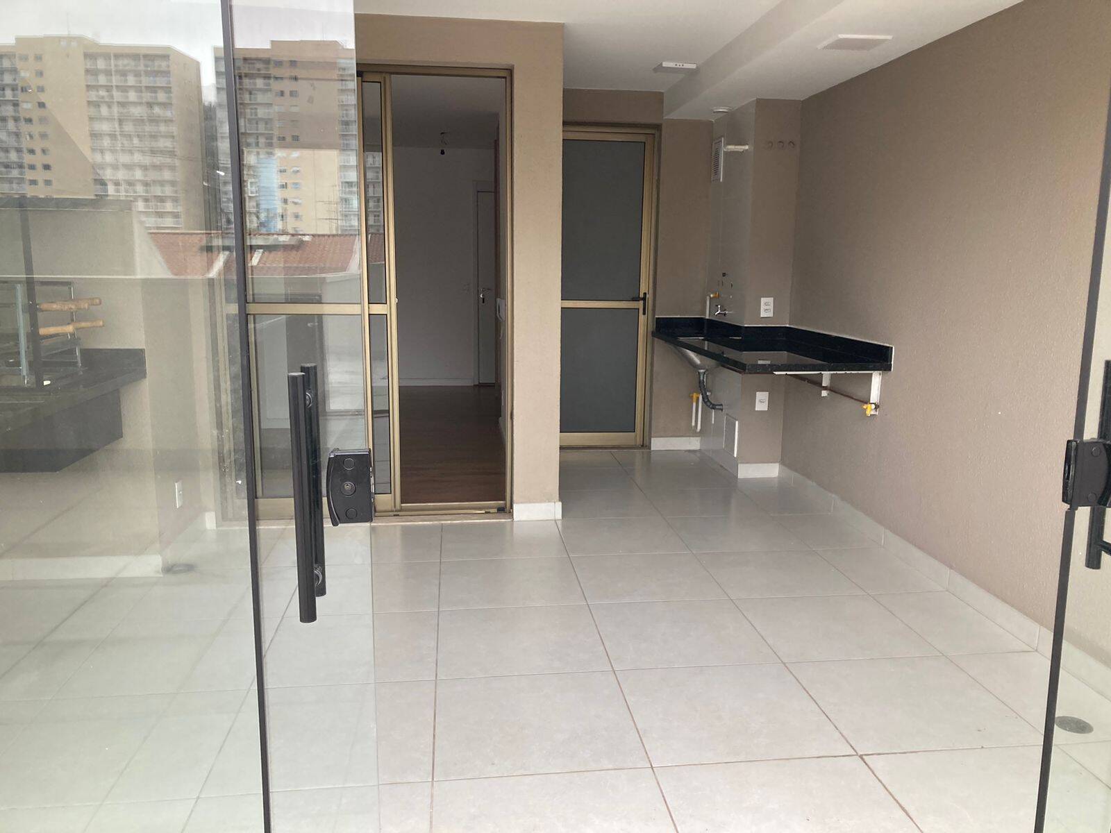  - Apartamento para venda na Barra Funda, 141 m², 3 suítes.