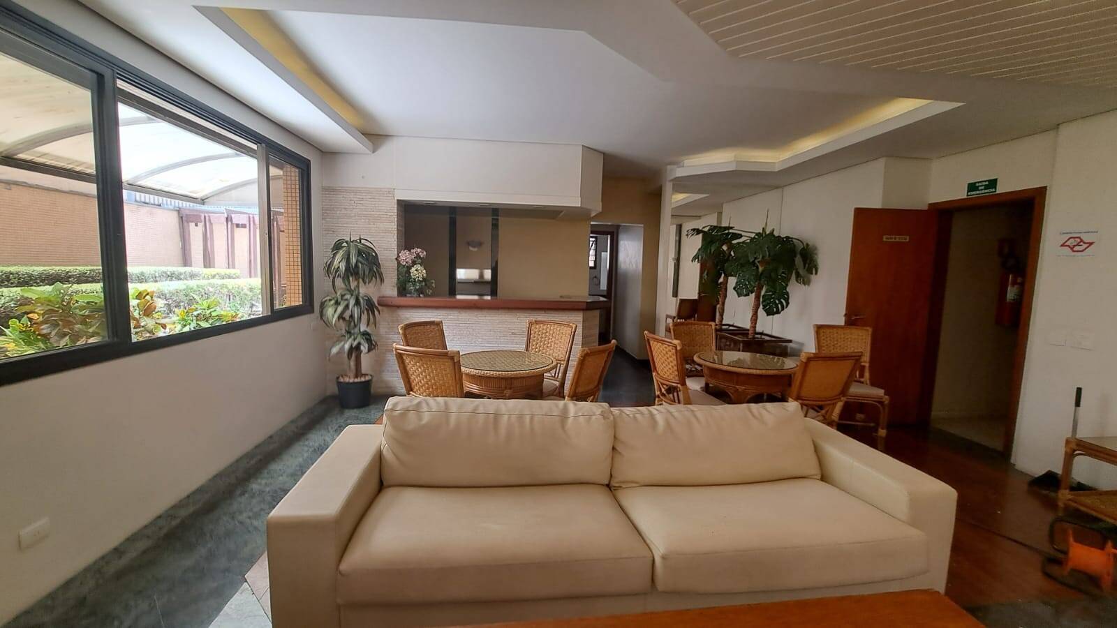 Apartamento à venda com 3 quartos, 180m² - Perdizes,