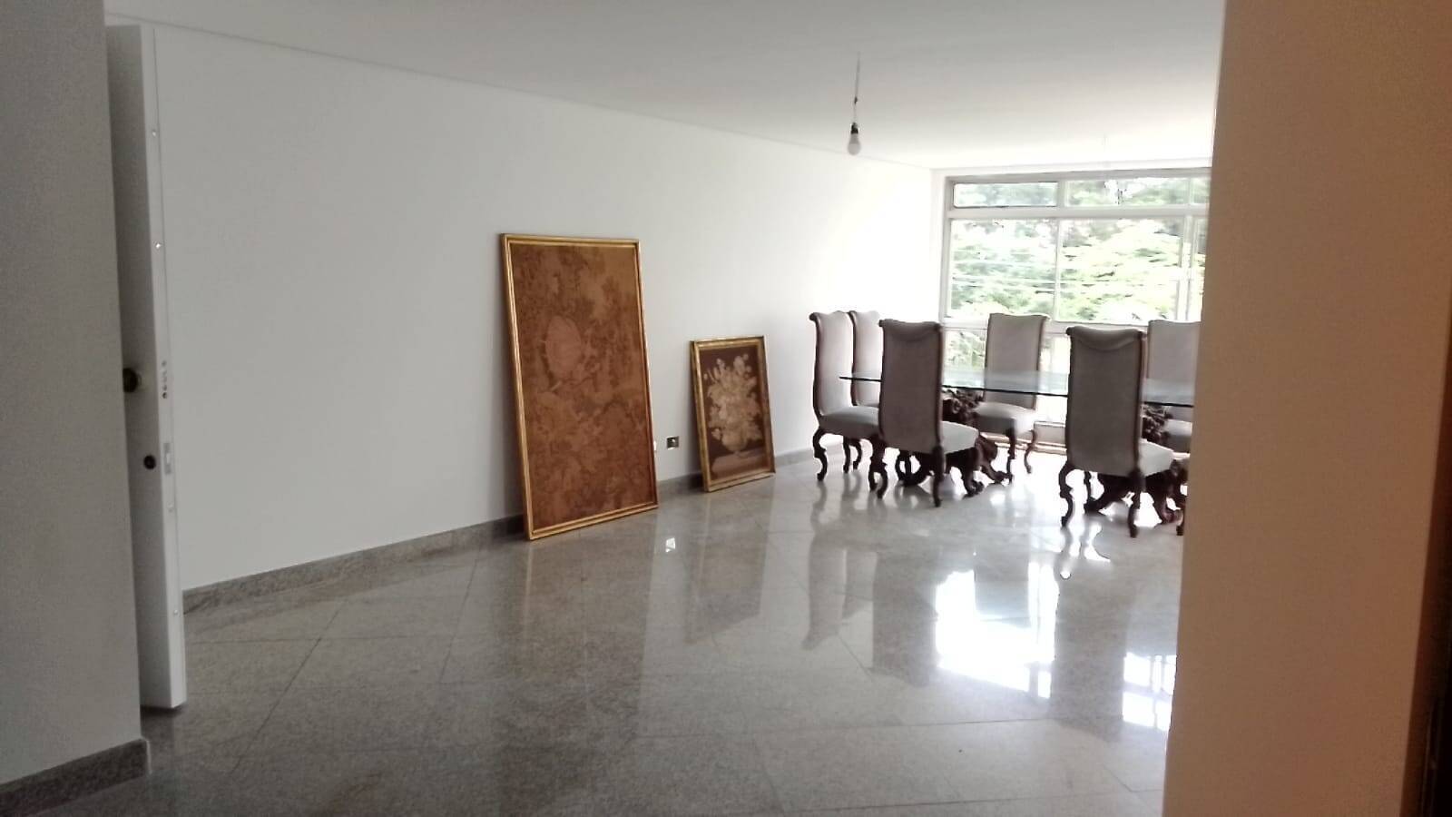 Apartamento à venda com 3 quartos, 145m² - Paraíso,