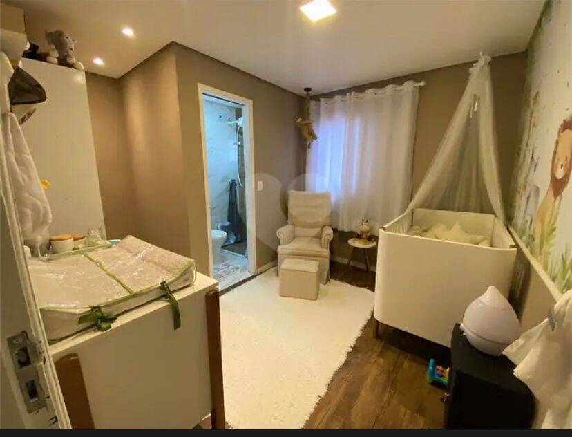 Casa à venda com 2 quartos, 102m² - Jardim Regina,