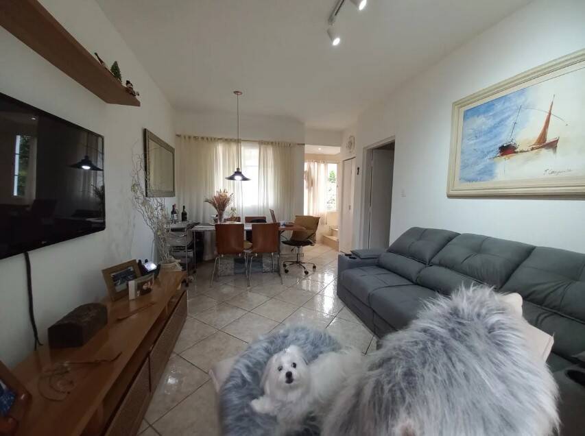 Casa à venda com 2 quartos, 80m² - Jardim Torino,