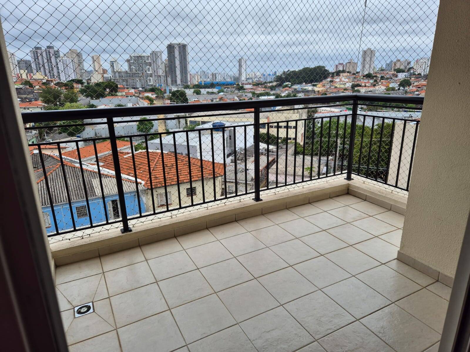  - Apartamento para locação na Vergueiro, 67 m², 3 quartos, suíte, 2 vagas.