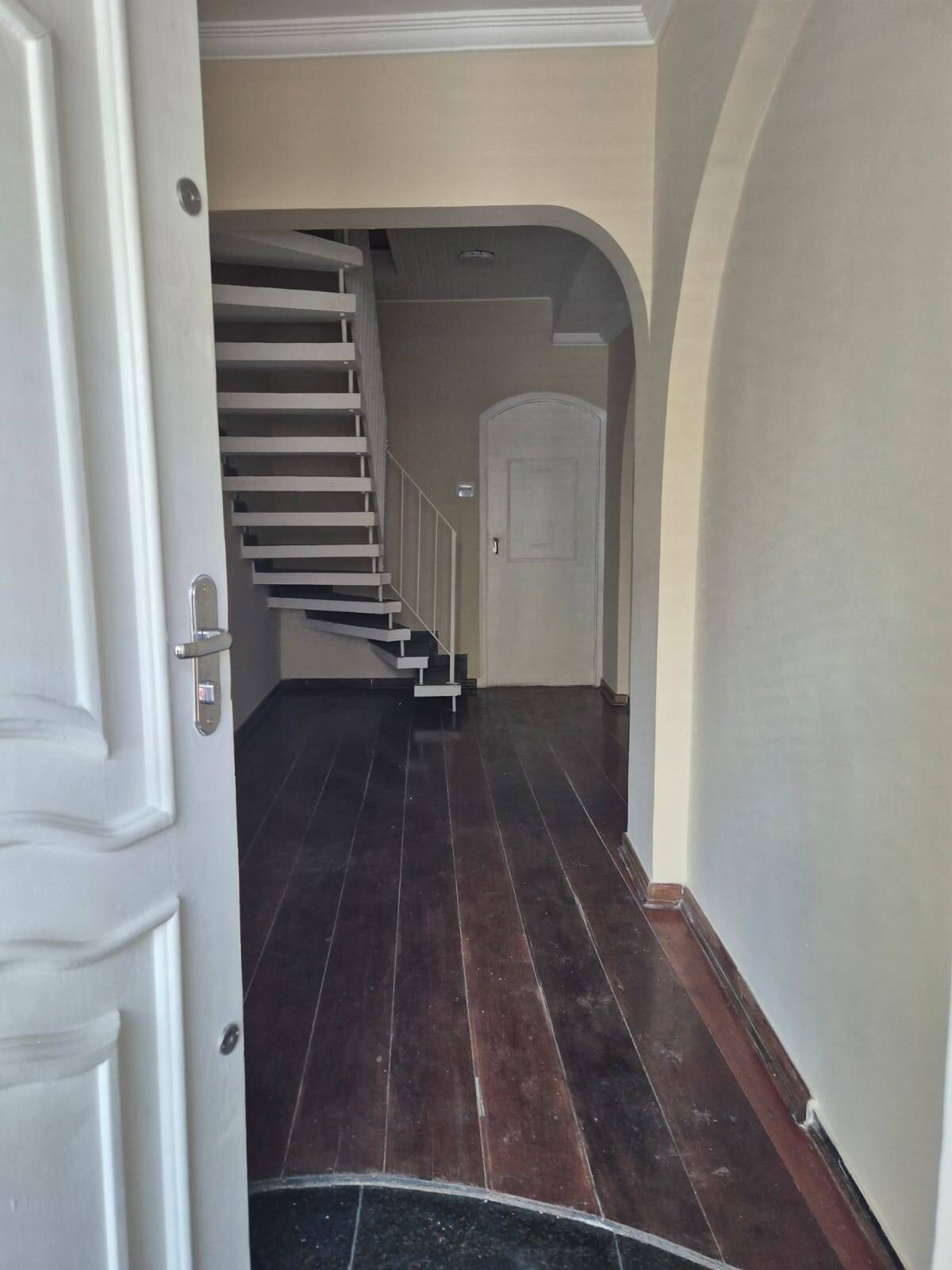  - Sobrado comercial para locação no Cambuci