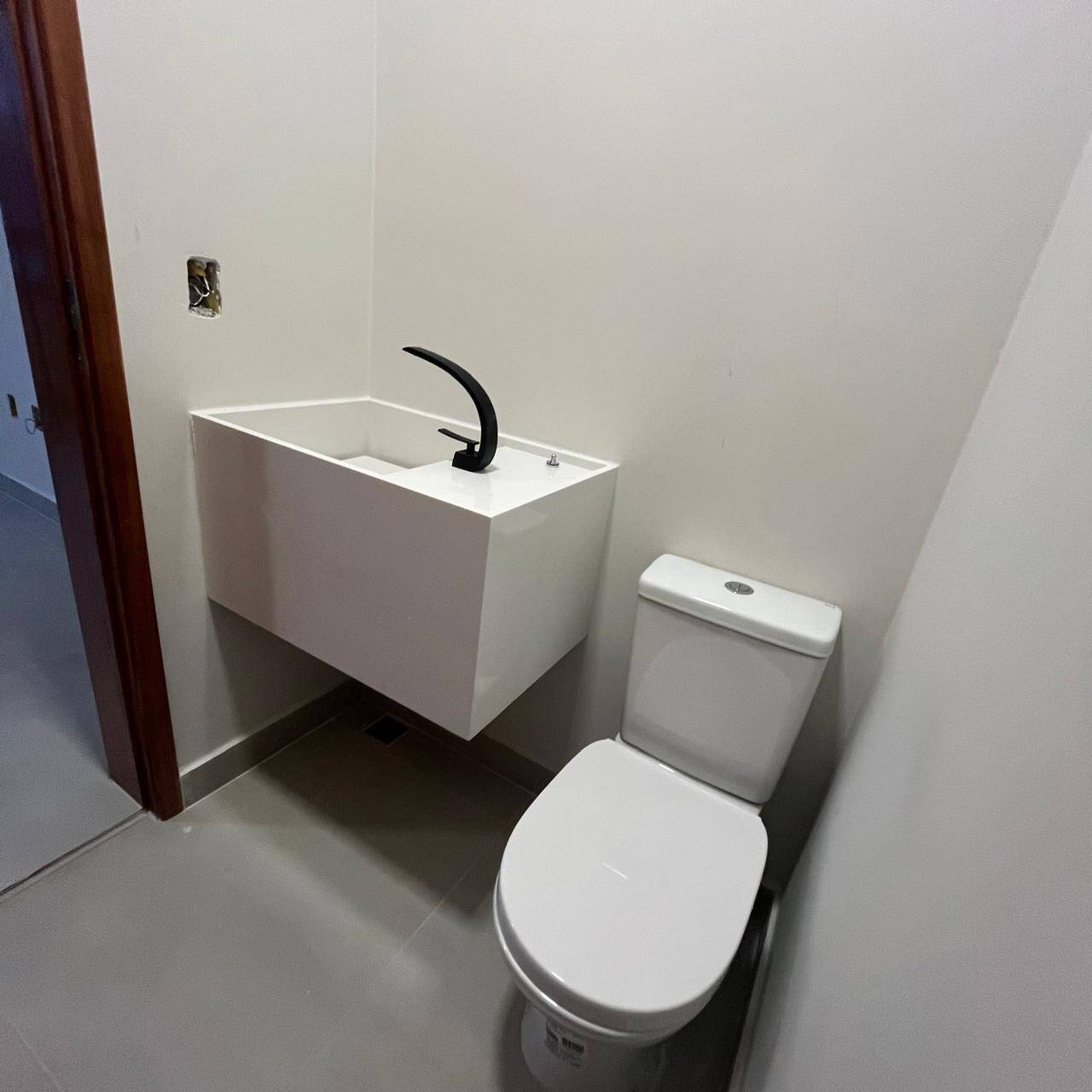 Casa à venda com 3 quartos, 150m² - Vila do Conde,