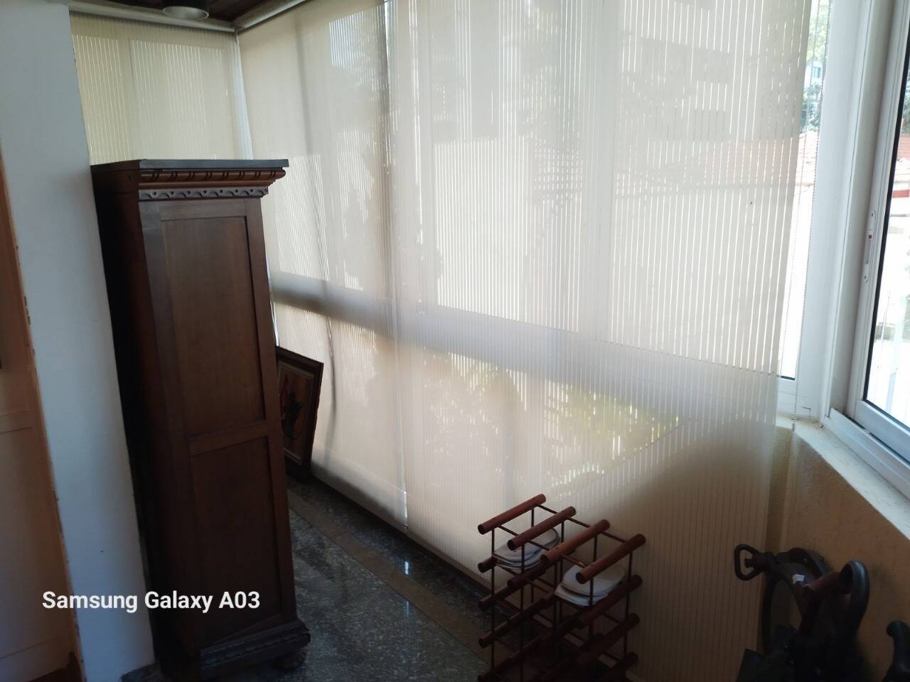  - Apartamento - 3 dormitórios (1 suíte)  3 banheiros 1 Lavabo 2 Vagas 115m2