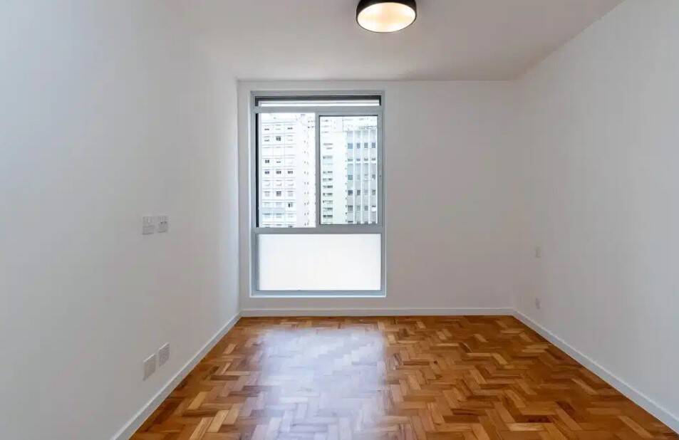 Apartamento à venda com 2 quartos, 143m² - Bela Vista,