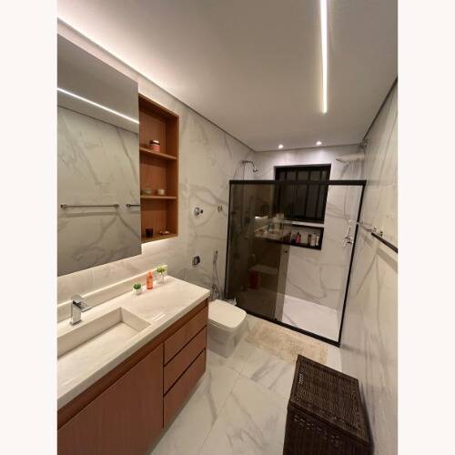  - DUAS CASAS ESPAÇOSAS MESMO TERRENO AO LADO DA ACLIMAÇÃO  356m2