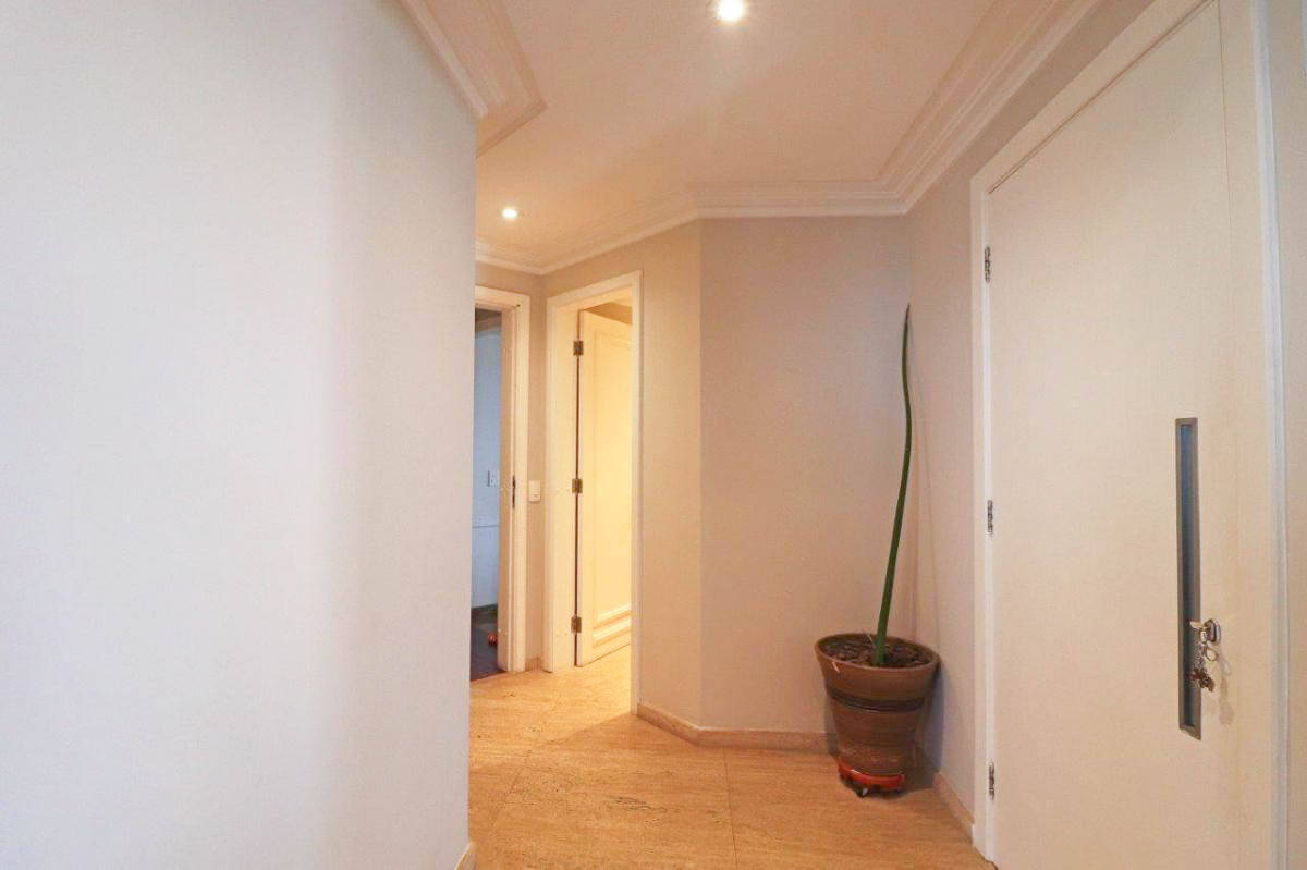 Apartamento à venda com 4 quartos, 310m² - Vila Ida,