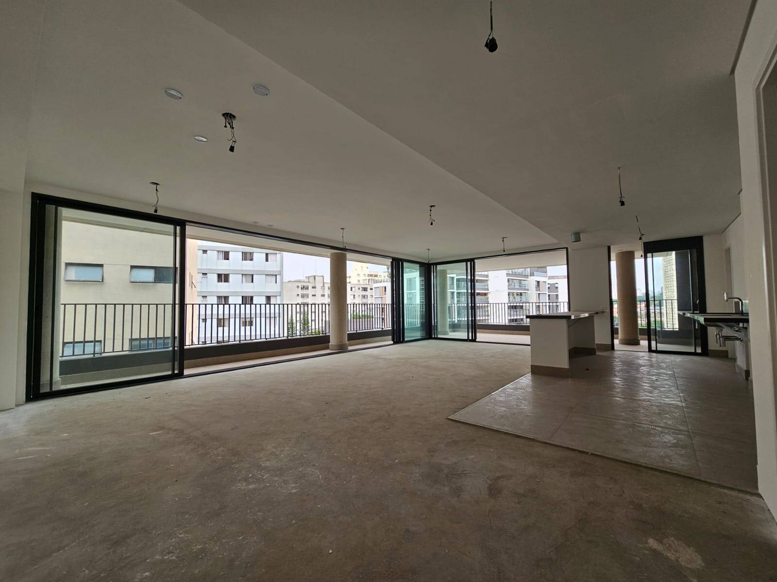 Apartamento à venda com 3 quartos, 195m² - Perdizes,