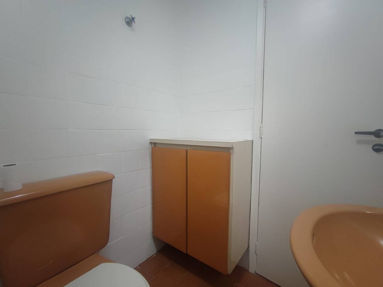  - APARTAMENTO Á VENDA, MOEMA,1DORM,1 VAGA ,VARANDA, 48M2 , PRÓX. IBIRAPUERA