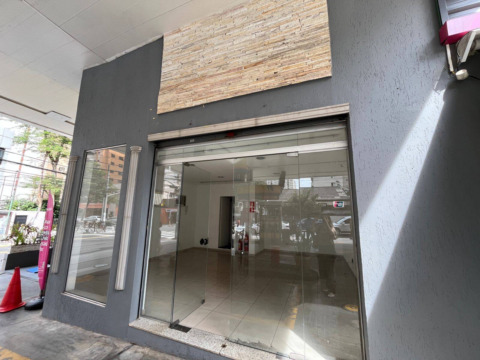 Loja para alugar, 51m² - Moema,