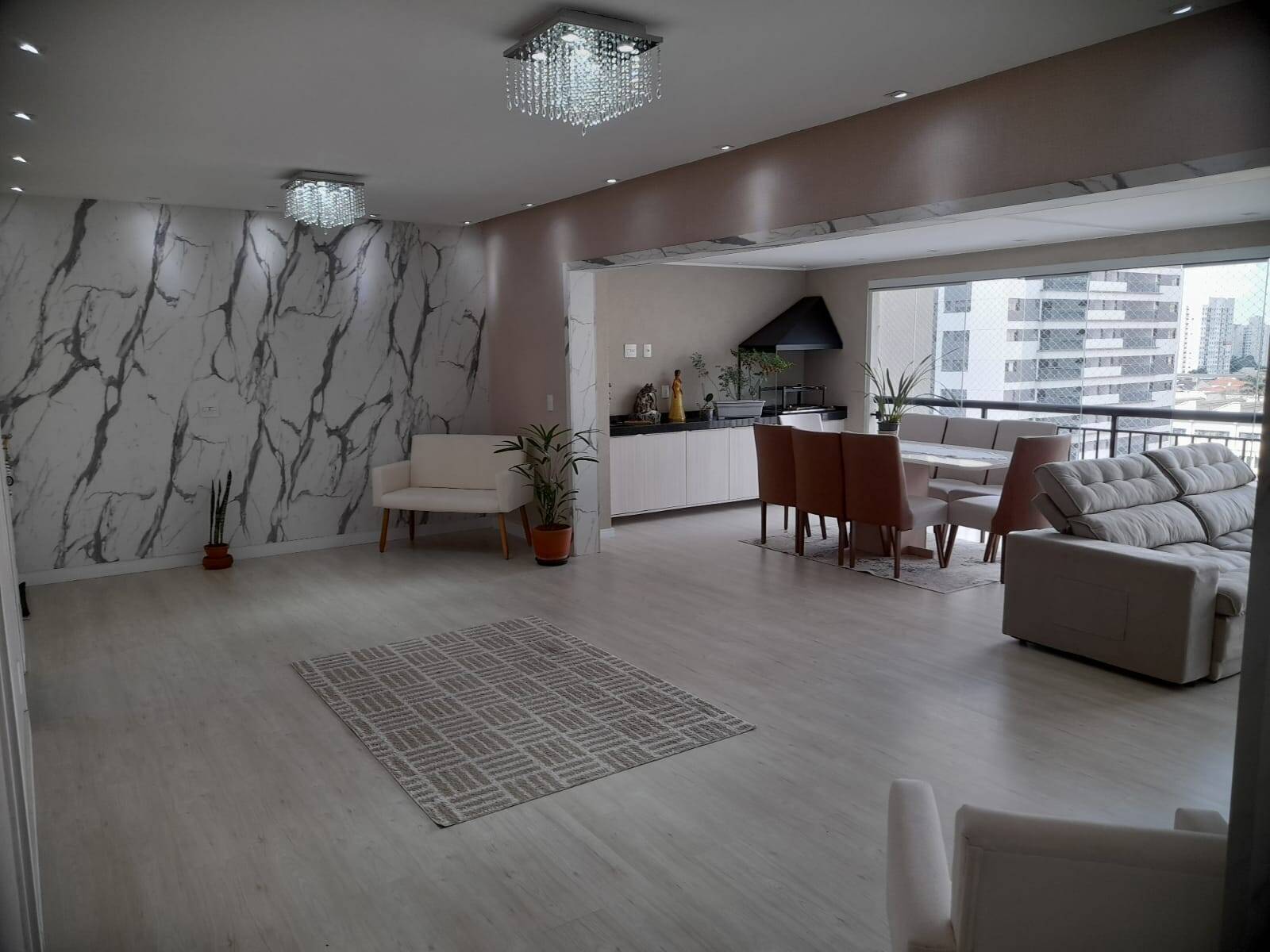  - Apartamento moderno c/varanda 3 Dormitórios ,2 Suítes 135m2 vista incrível