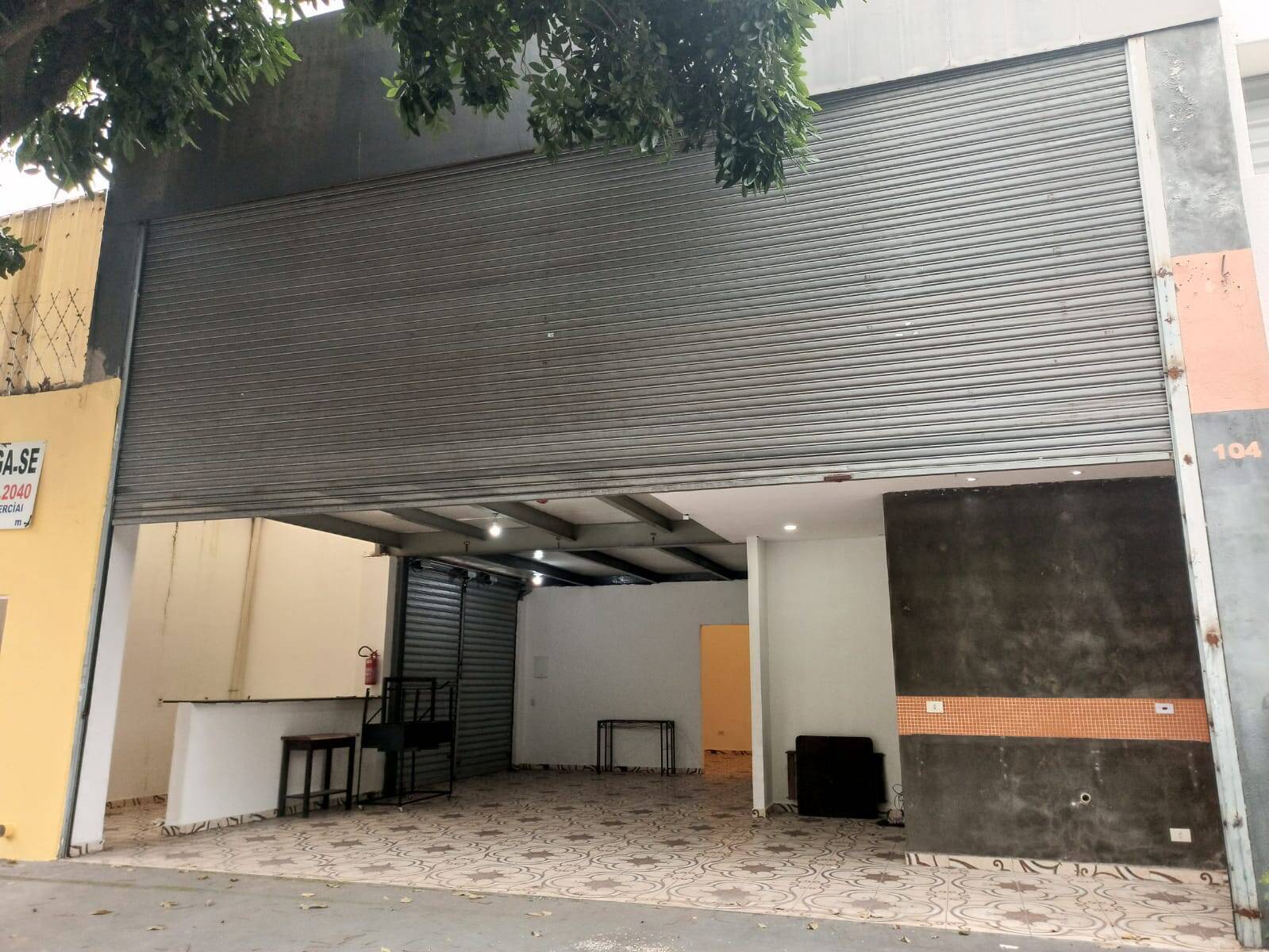 Sala comercial para venda ou locação, 240m² - Nova Piraju,