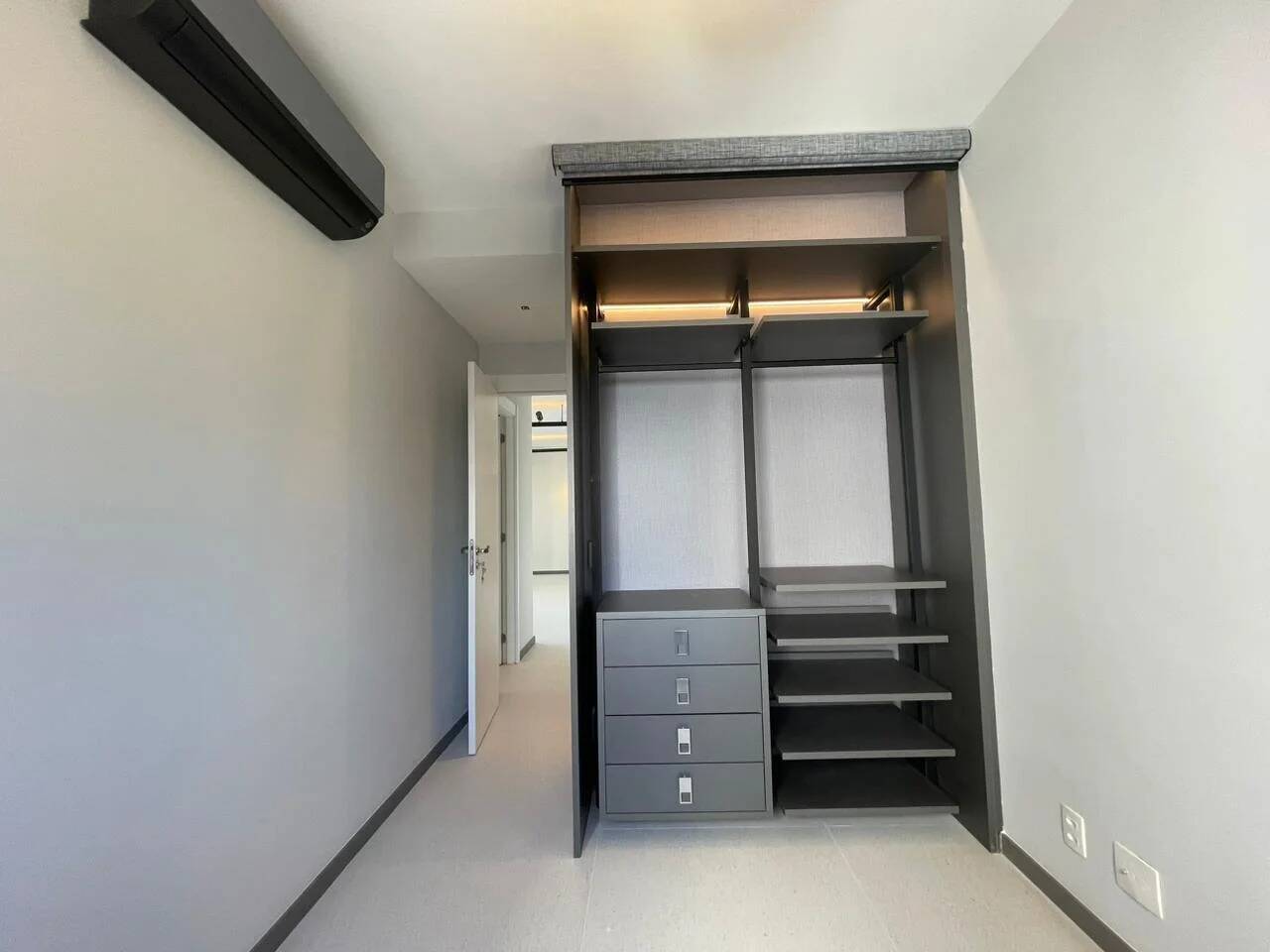 Apartamento à venda com 2 quartos, 104m² - Pinheiros,