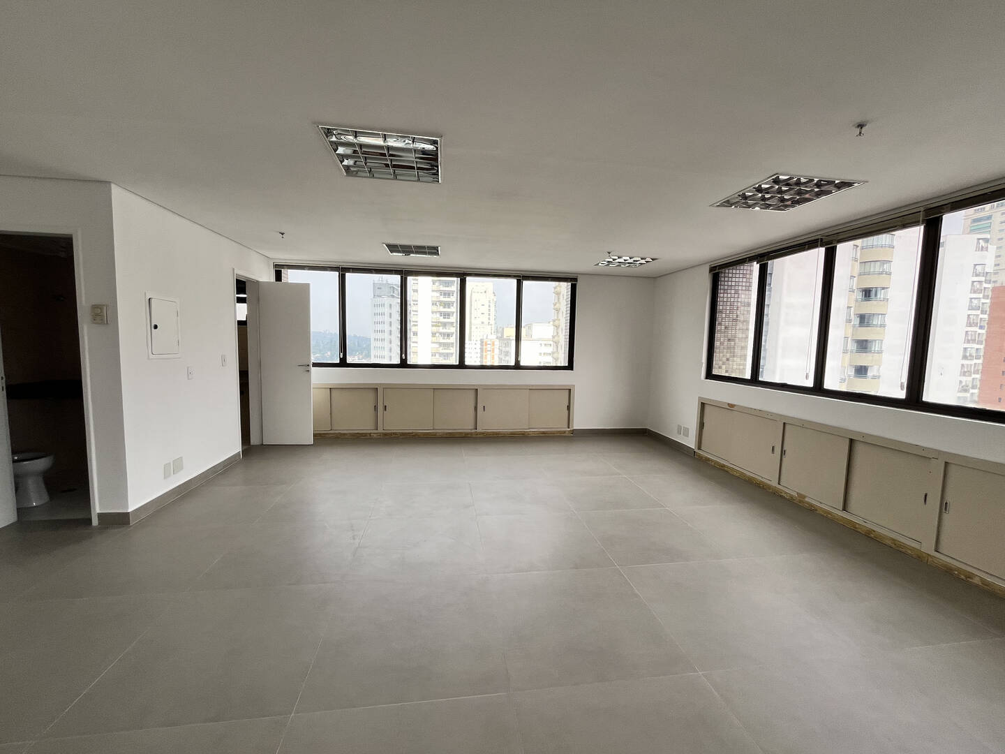 Sala comercial à venda, 90m² - Campo Belo,
