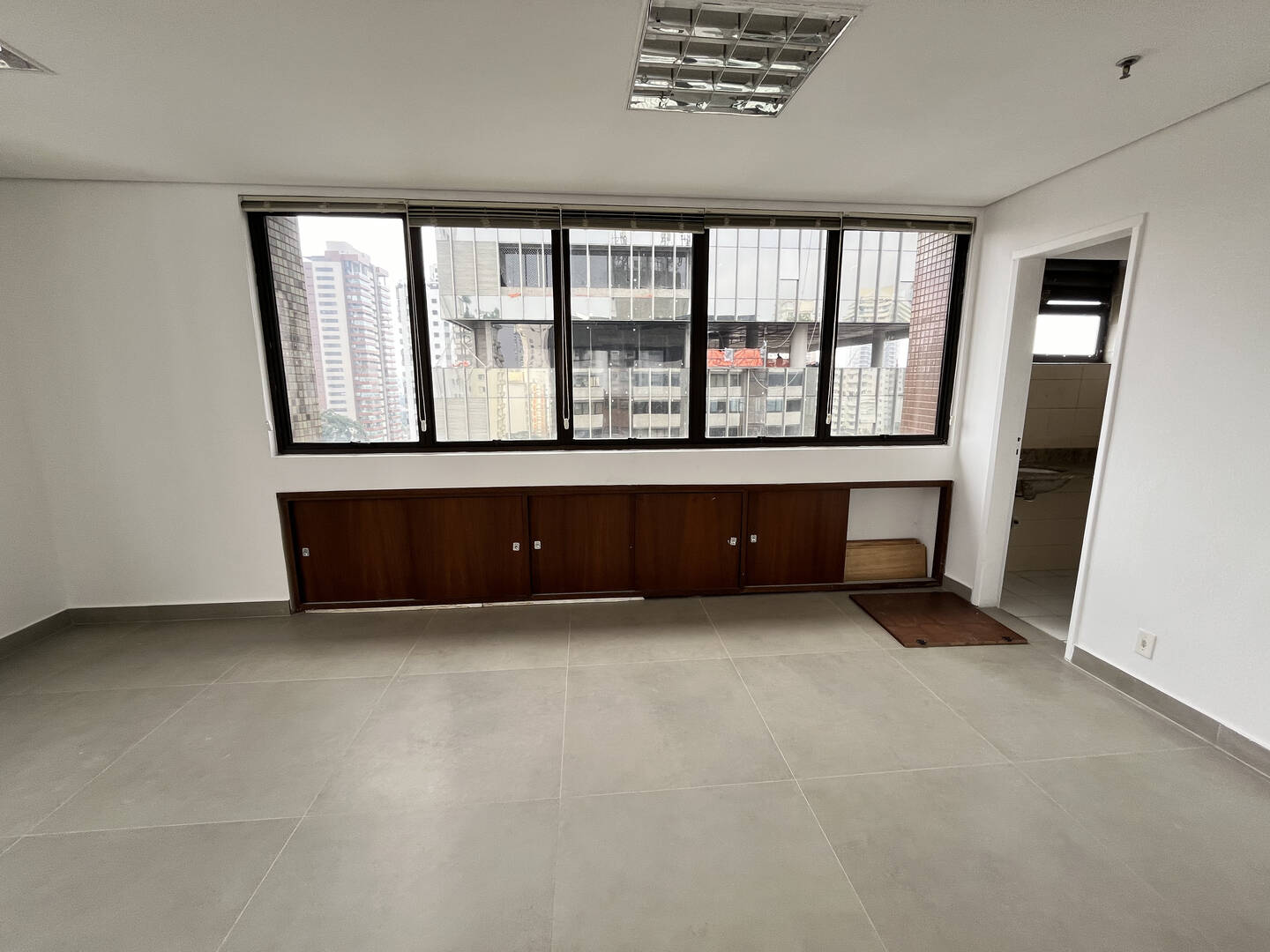 Sala comercial à venda, 90m² - Campo Belo,