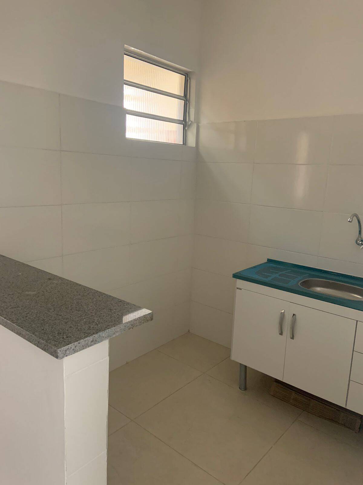  - Apartamento quitinete para locação no centro de São Paulo, 28 m²