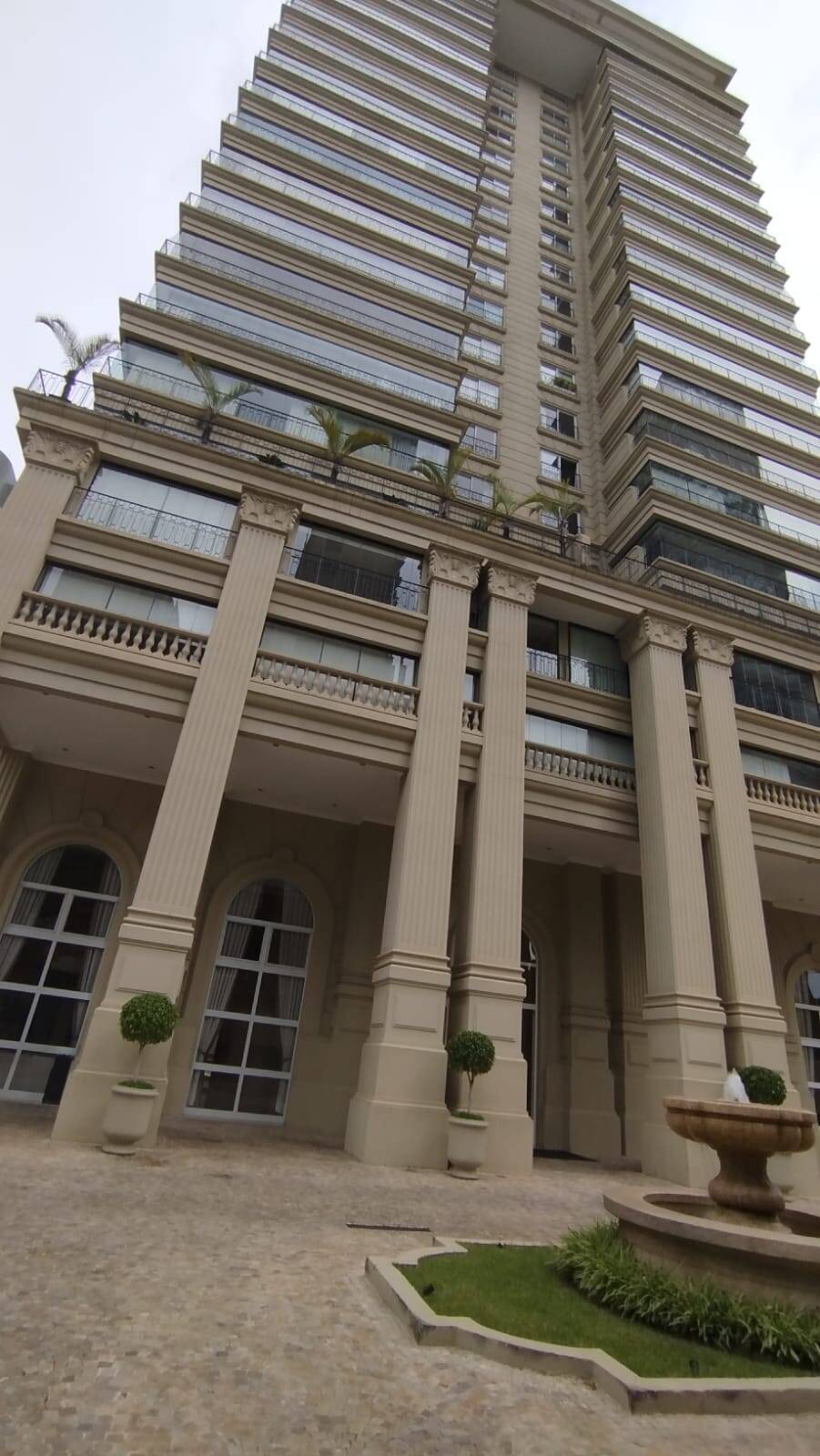  - Apartamento para locação com 5 suites no Itaim Bibi 512m²