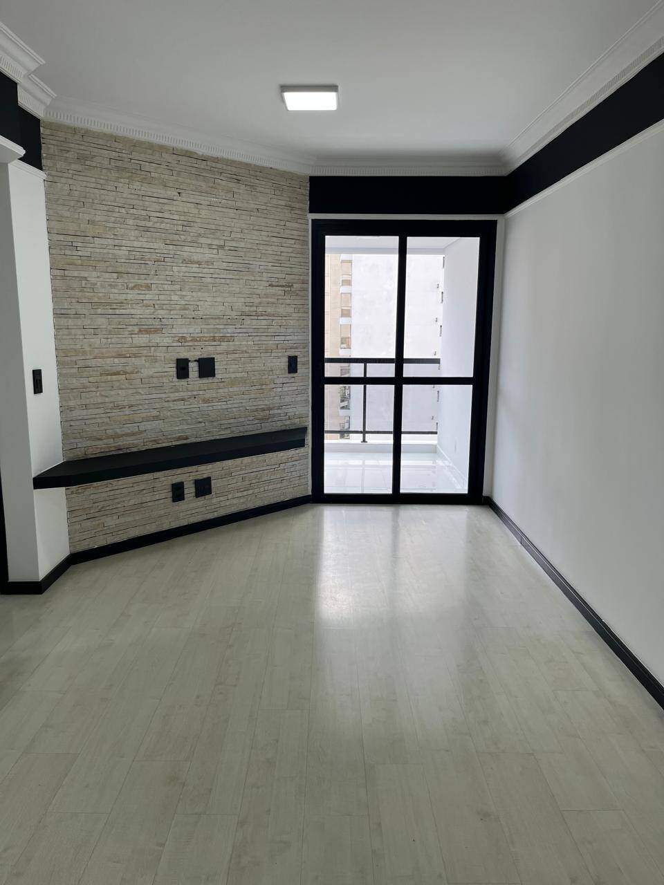  - Apartamento com 2 dormitórios à venda em Moema