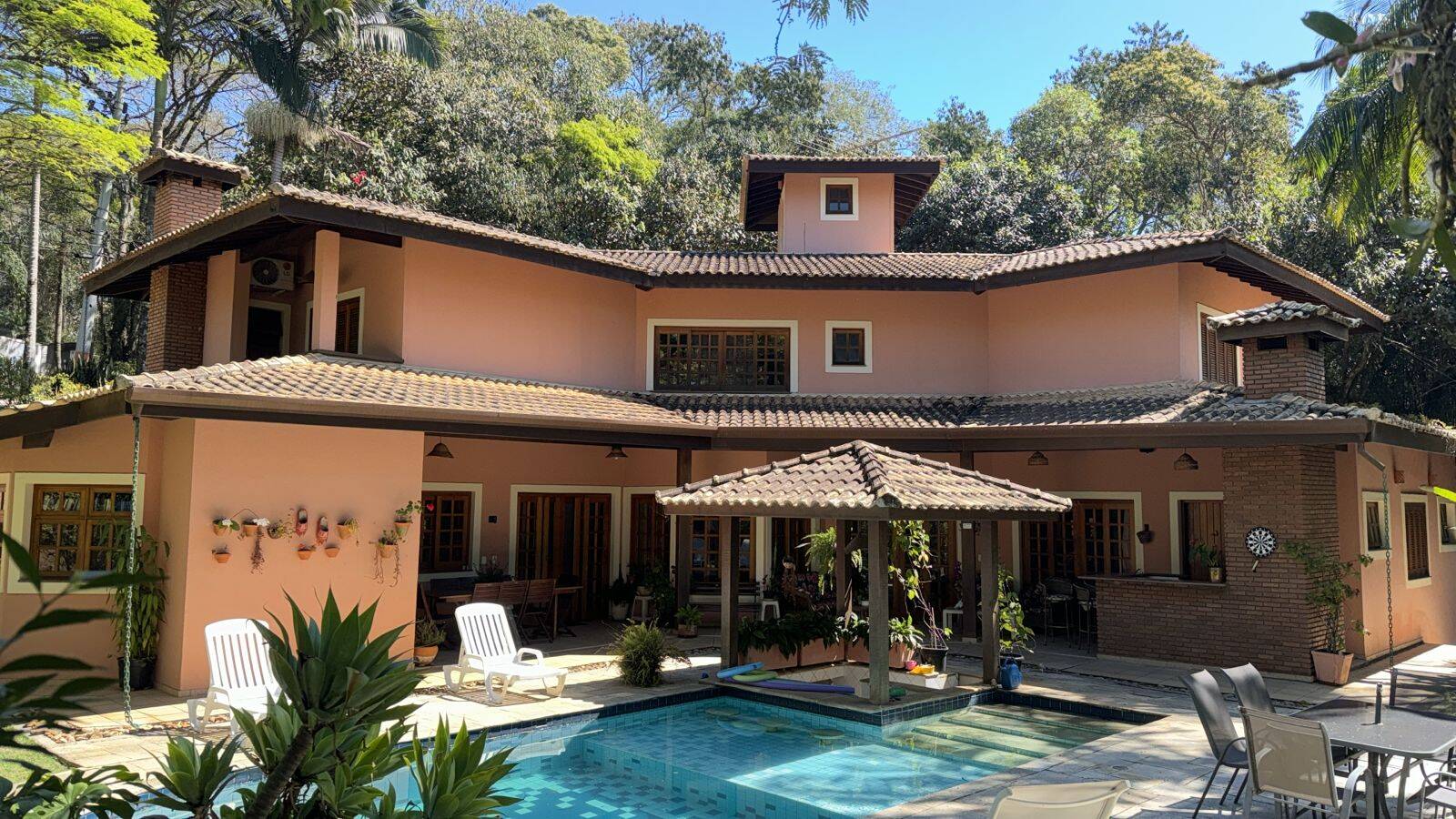 Casa de condomínio à venda com 5 quartos - Altos de São Fernando,