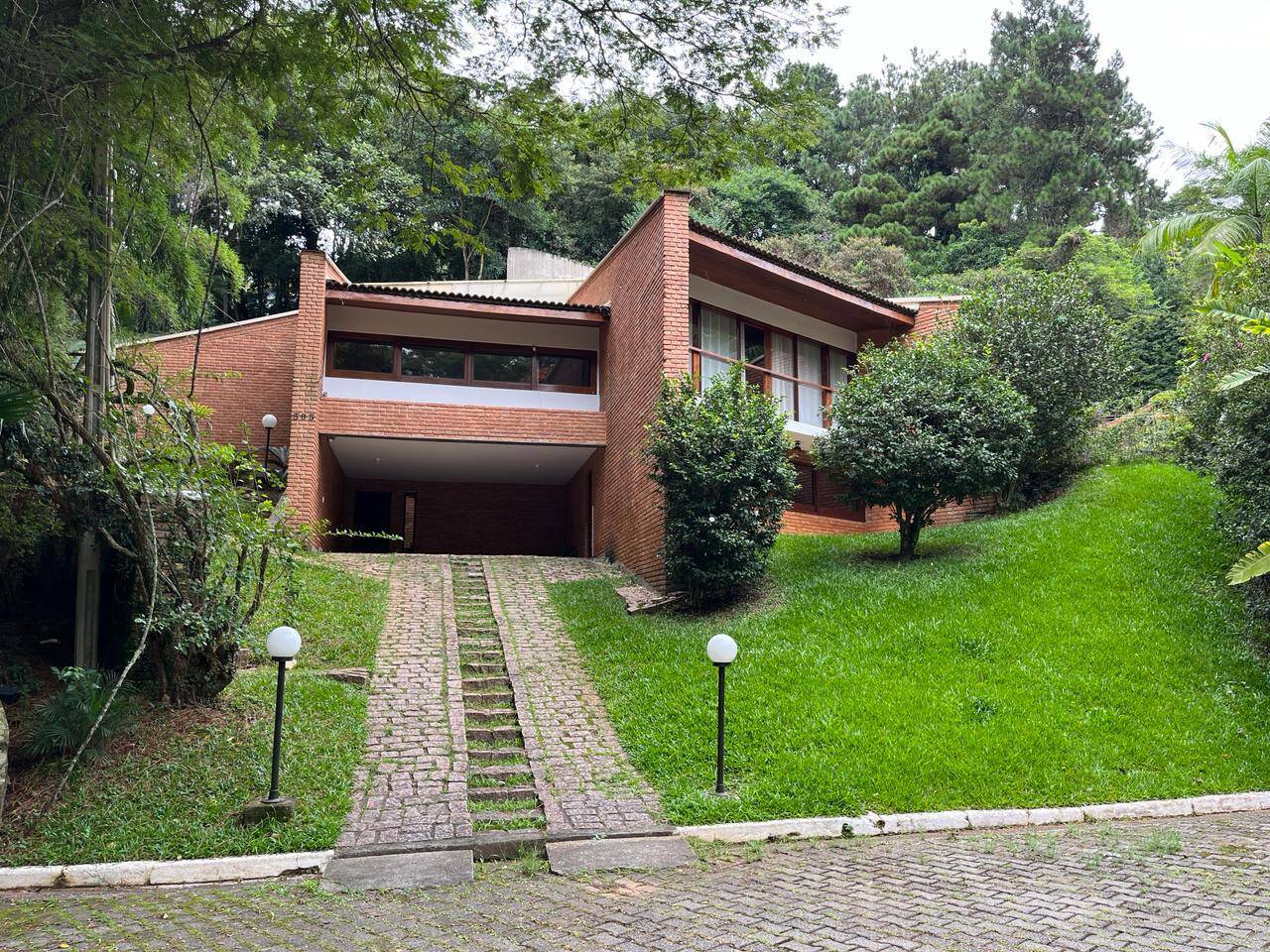 Casa de condomínio à venda com 3 quartos, 370m² - Altos de São Fernando,