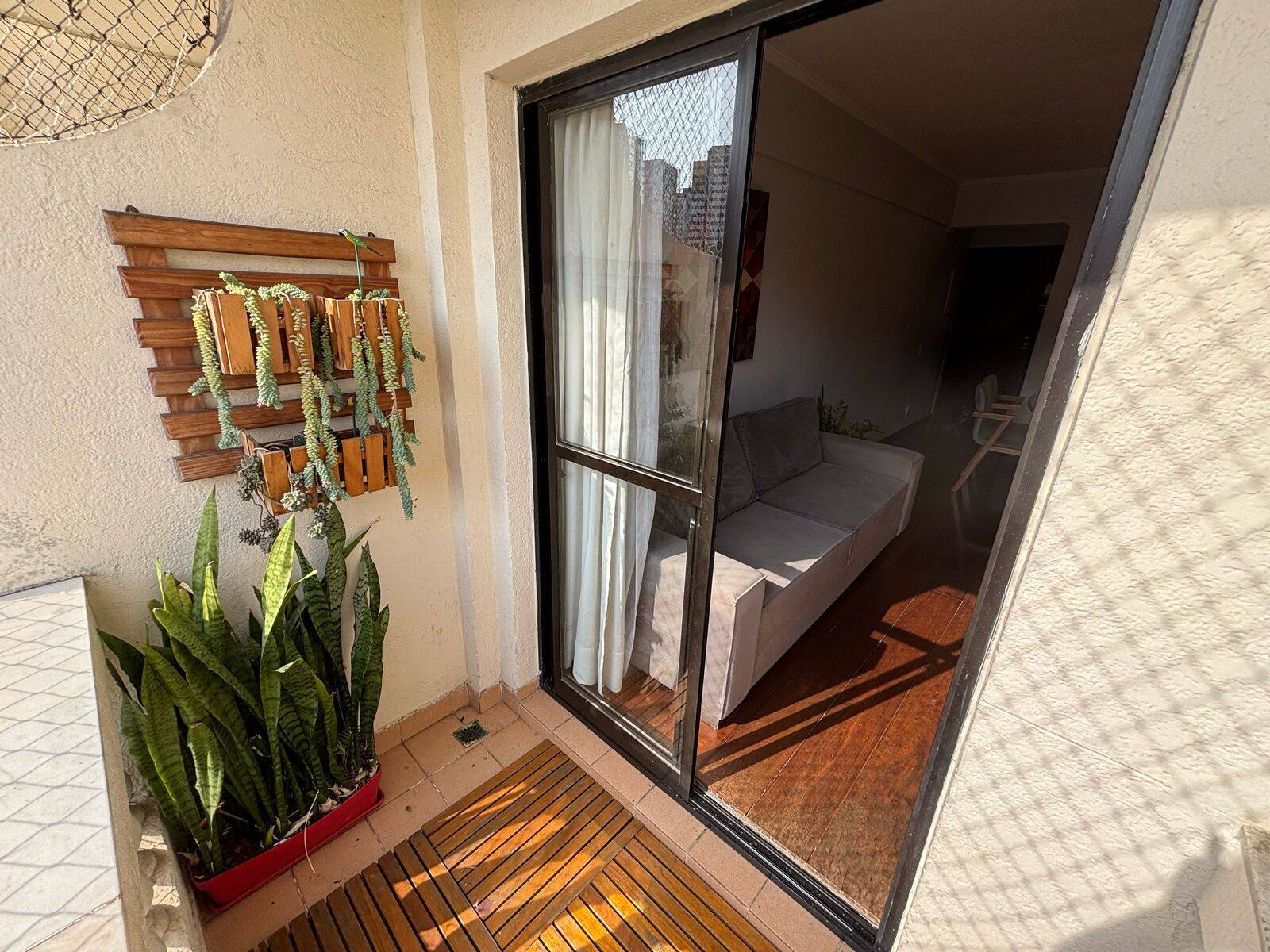  - Apartamento Vila Mariana /chácara Inglesa 3 dormitórios, 2 banheiros, 1suít