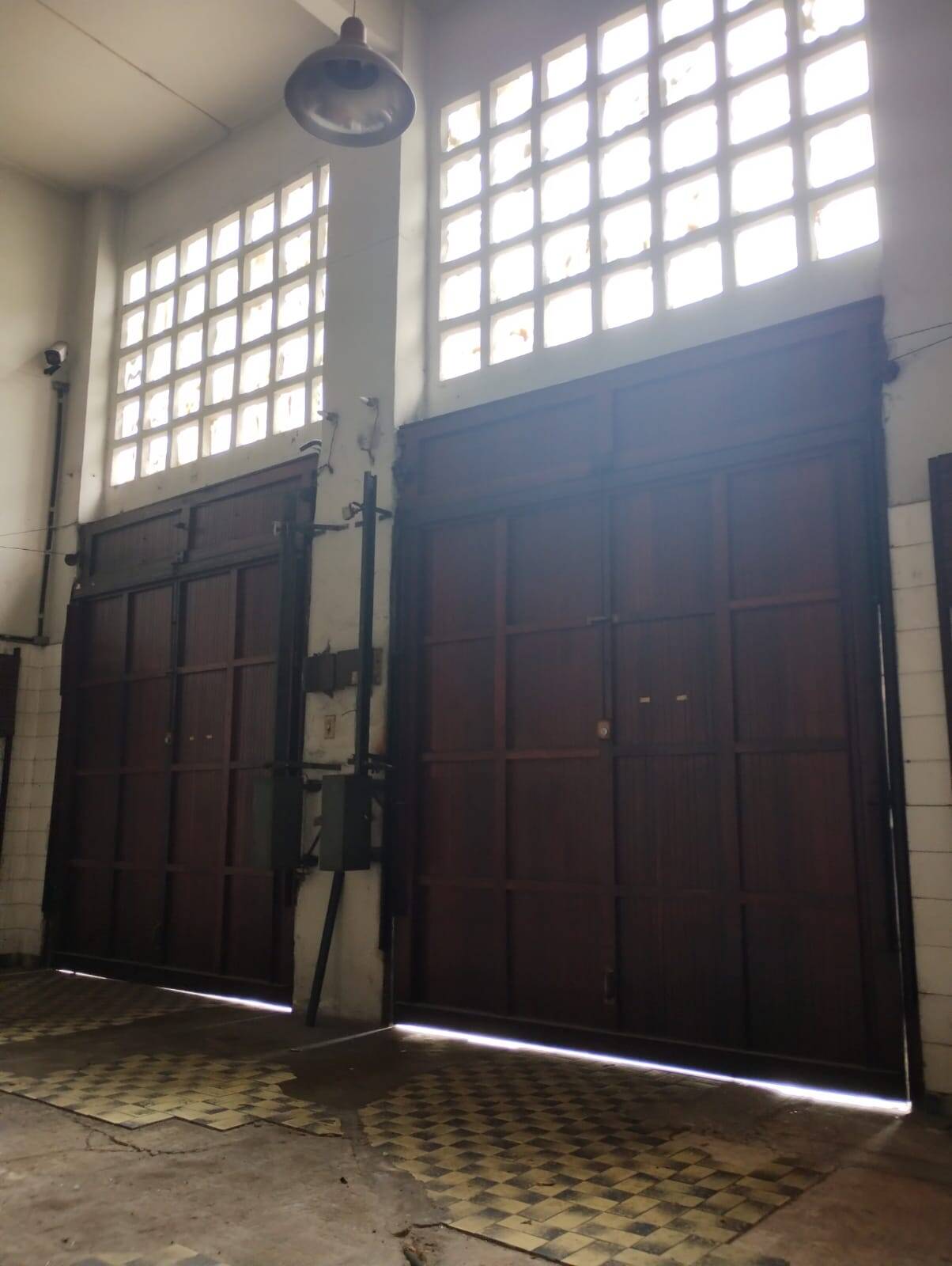  - Loja Comercial para Locação – 175 m² com Pé Direito Duplo - Bela Vista