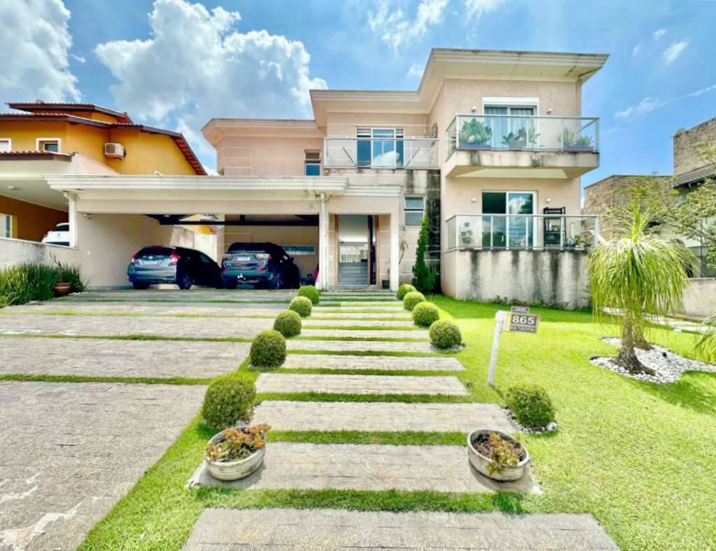 Casa à venda com 3 quartos, 489,49m² - Nova Higienópolis,