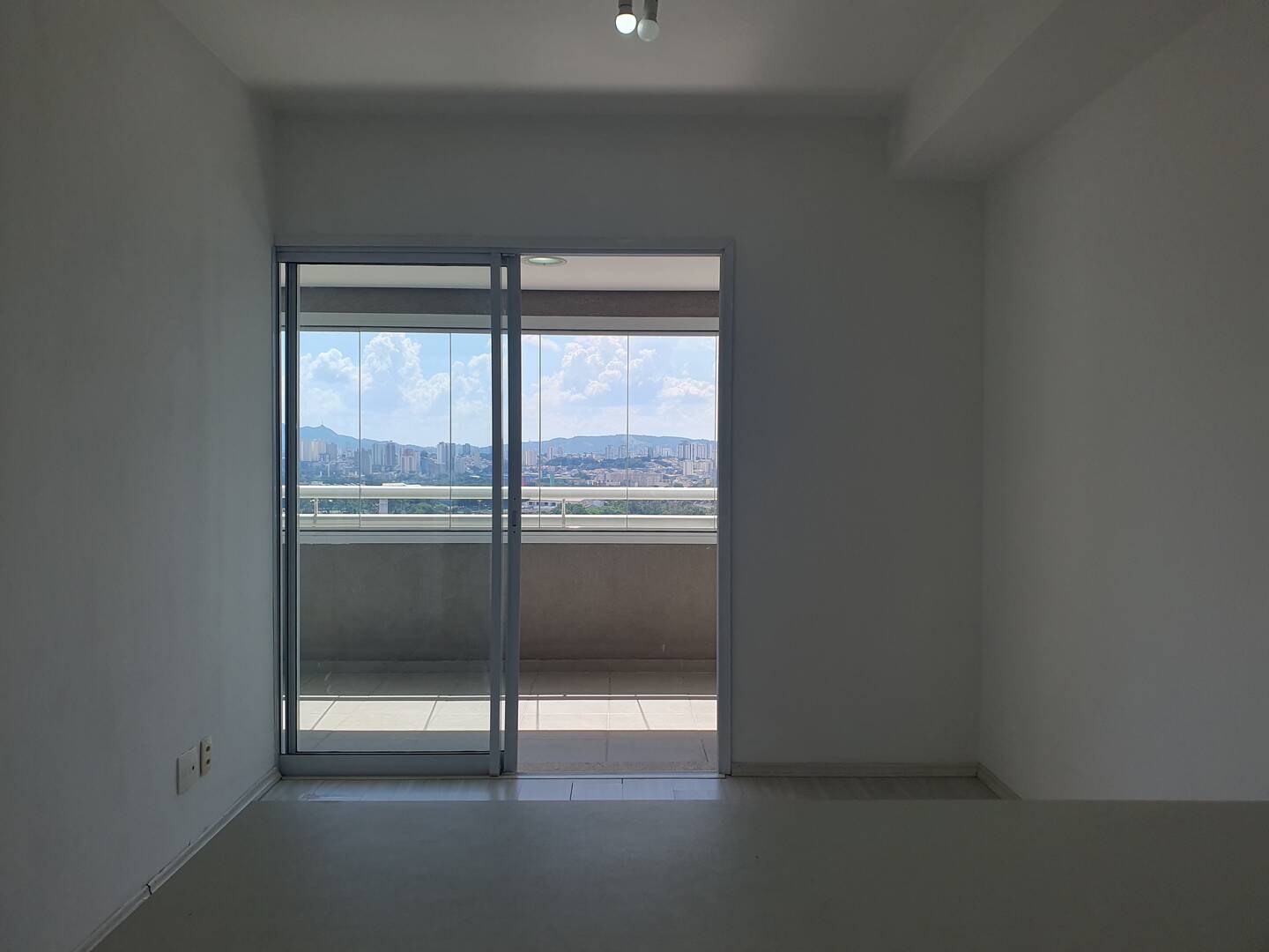  - Apartamento para locação com 1 dormitório na Barra Funda 45m²