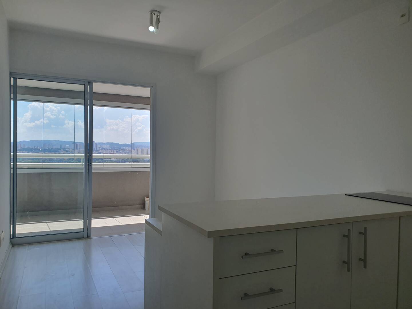  - Apartamento para locação com 1 dormitório na Barra Funda 45m²