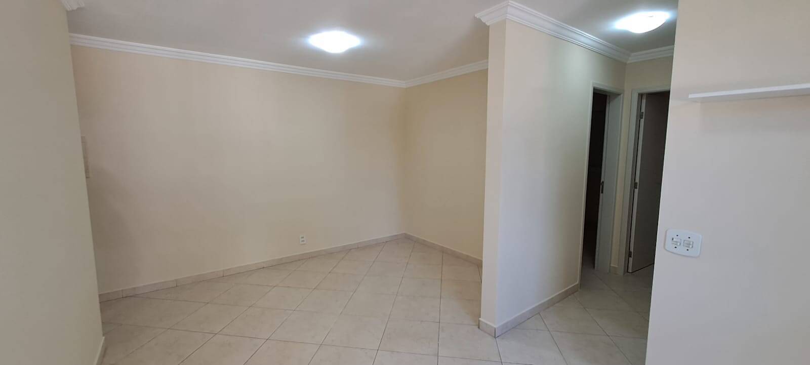 Apartamento à venda com 2 quartos, 63m² - Vila Guarani,