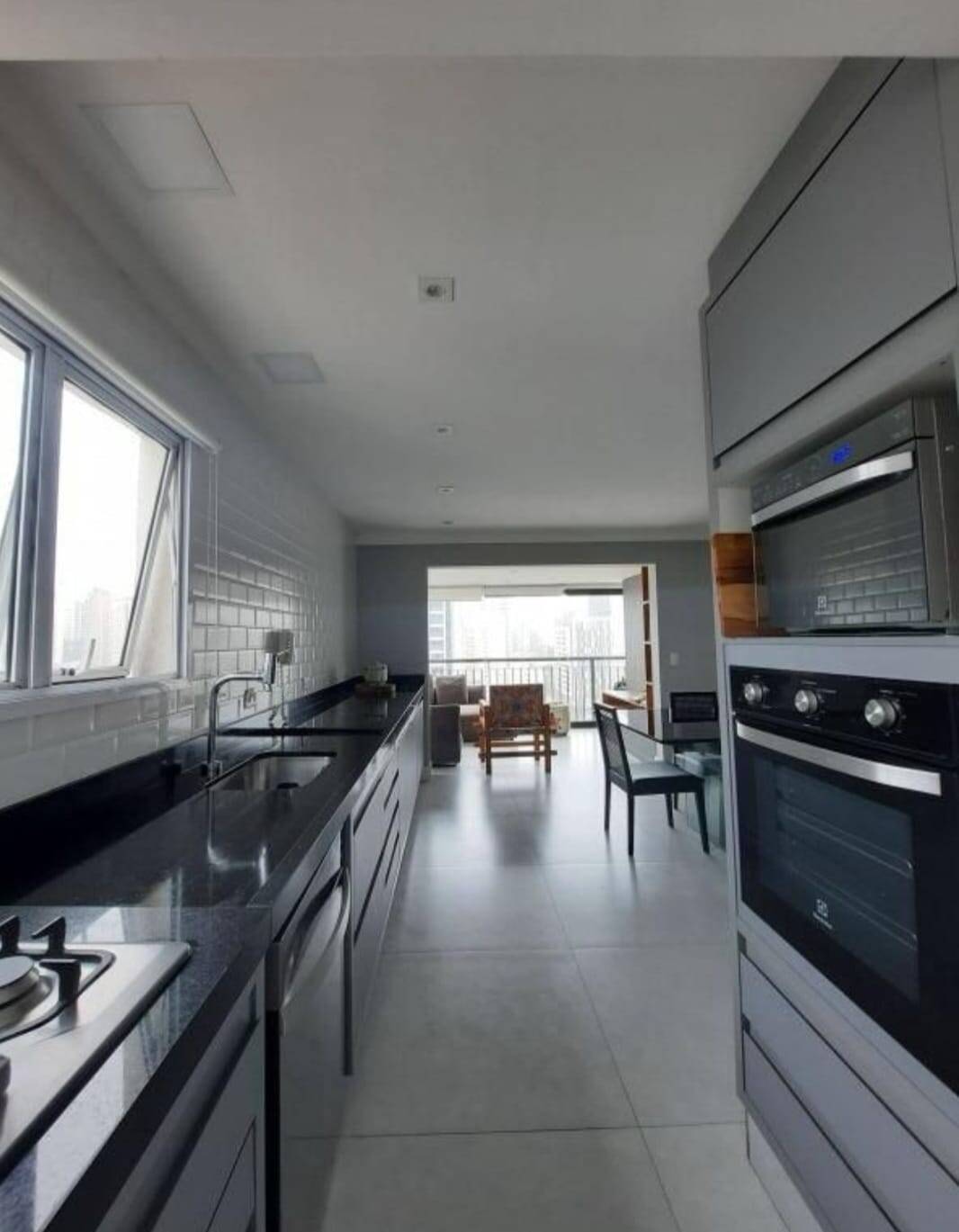 Apartamento à venda com 2 quartos, 140,00m² - Cerqueira César,