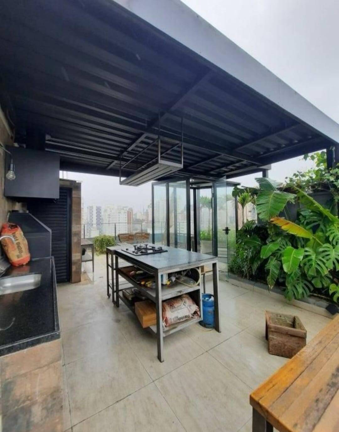  - Cobertura a venda em Pinheiros ,140m2 , 2 dormitórios ,1 suíte ,2 vagas