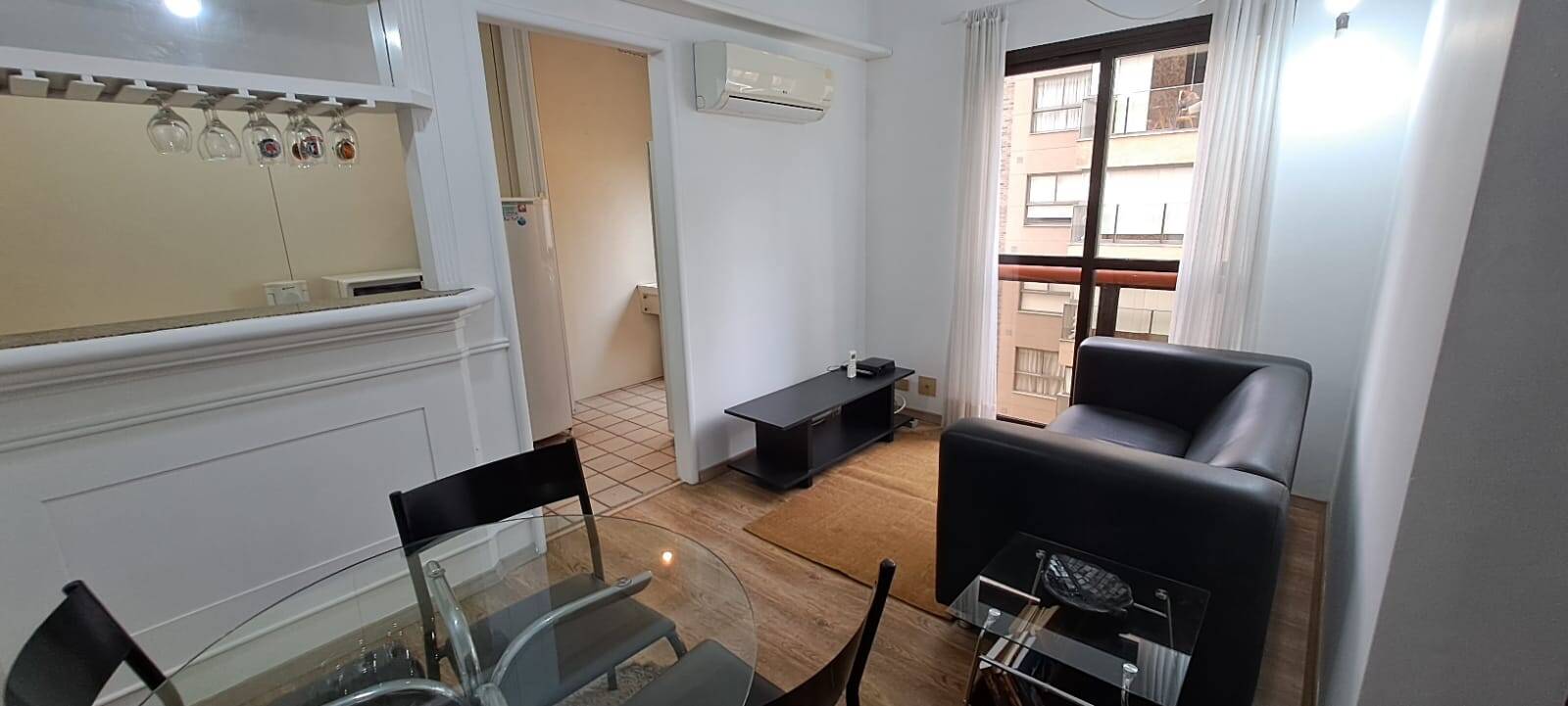 APARTAMENTO LOCAÇÃO, JD.PAULISTA , 2 Q(1 SUITE) , 1 VAGA, MOBILIADO, 45M2 - M Baroni Prime