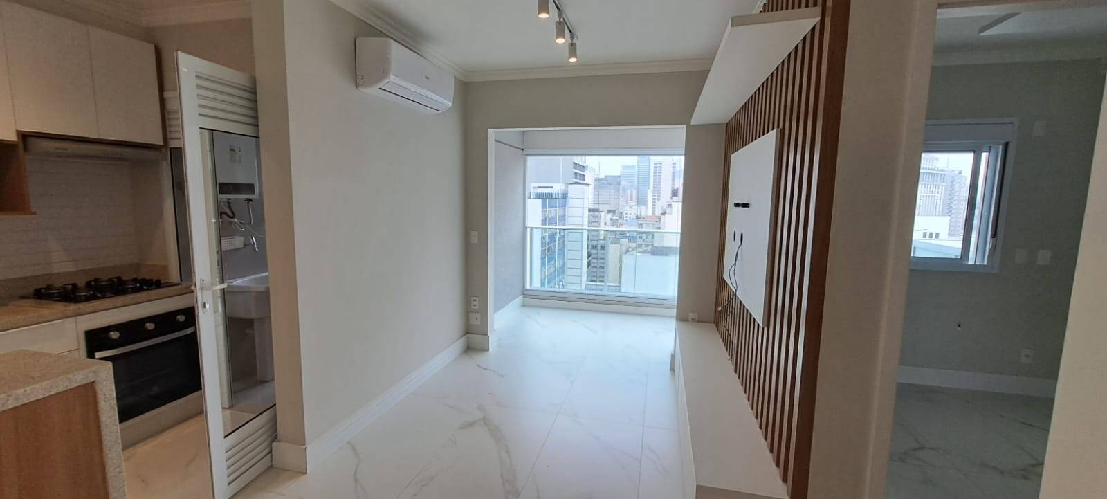 APARTAMENTO,LOCAÇÃO,BELA VISTA,1 DORM (SUITE),SEMI-MOBILIADO,VARANDA, 45M2. - M Baroni Prime