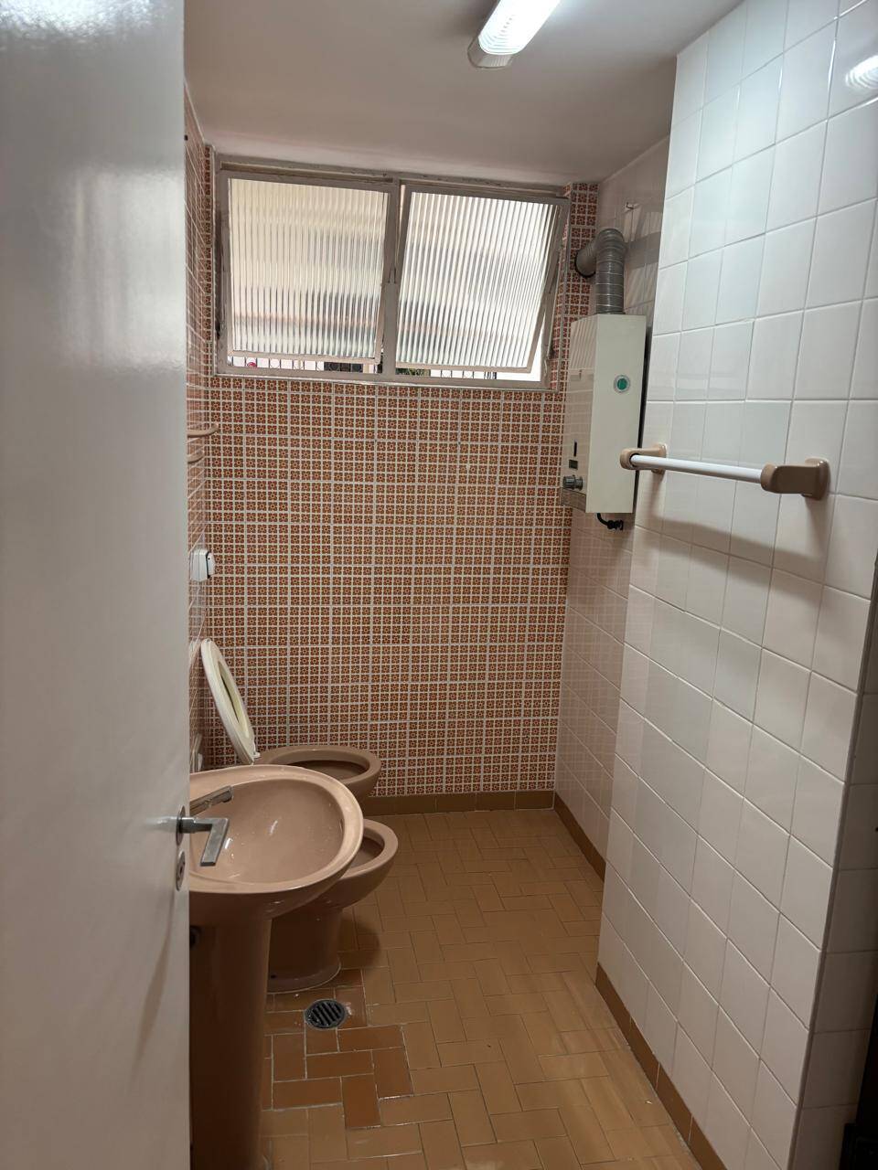 Apartamento à venda com 2 quartos, 82m² - Cerqueira César,